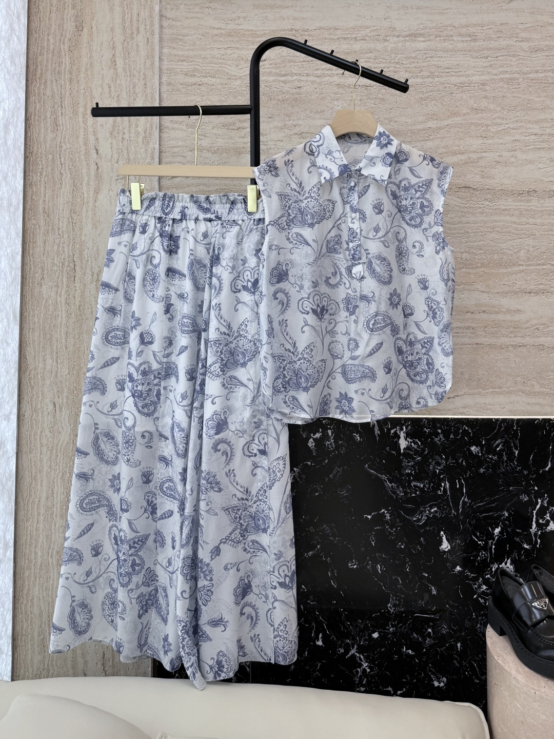 NO:326792,DG004# new suit zimm* cashew flower classic print silk cotton printed shirt long skirt suit ML, skirts, shirts, real silk, alexander wang19860909DG004#新款套装 zimm* 腰果花经典印花 真丝棉印花衬衫长半裙套装 ML,,skirts,shirts,real silk,alexander wang,Women's clothing