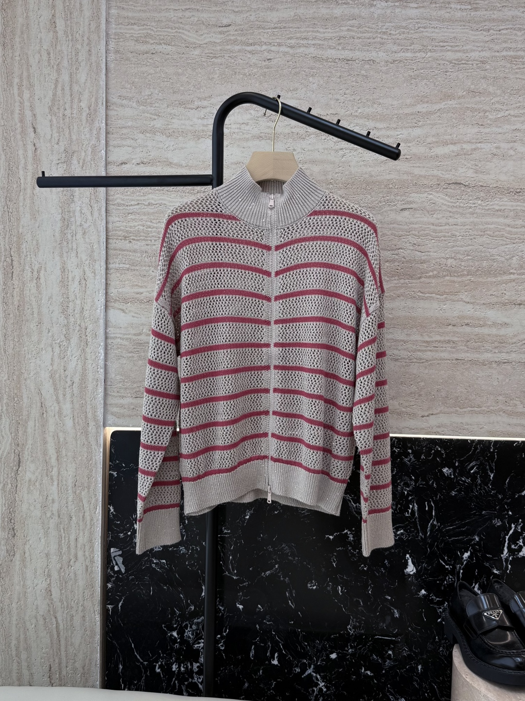 NO:319269,258003# new knitted sweater BC linen striped zipper long-sleeved sweater Two colors SML,,alexander wang19860909258003#新款针织衫 BC 亚麻 条纹 拉链长袖针织衫 两色 SML,,alexander wang,Women's clothing