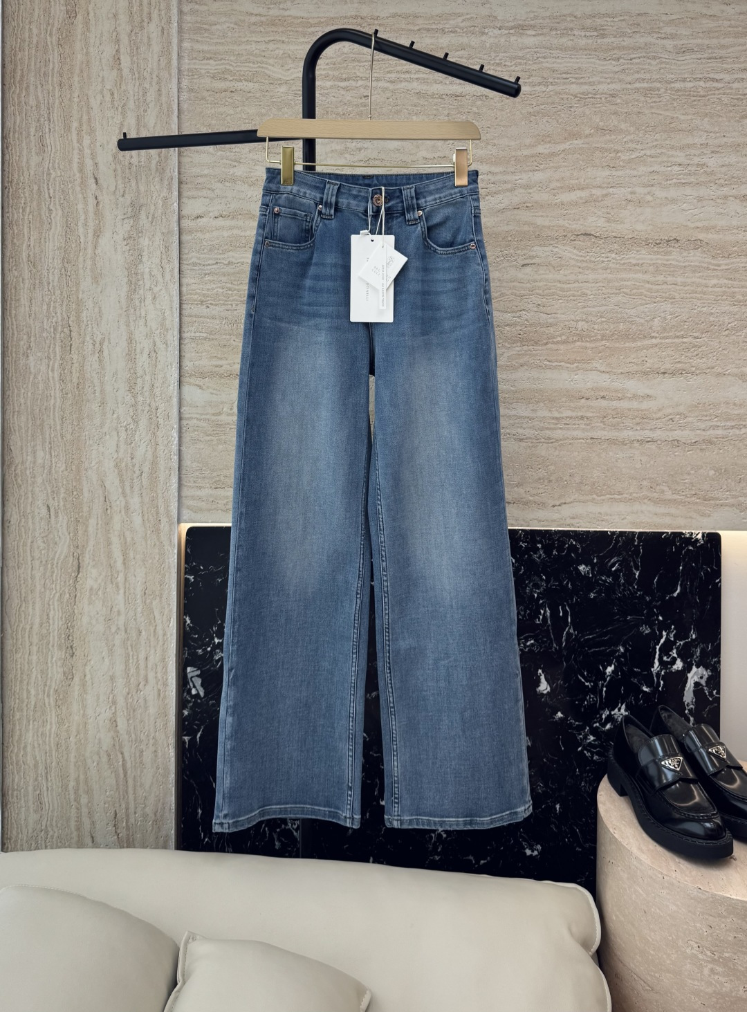 NO:319280,PZ010# new style jeans BC high quality soft and stretch denim cotton denim jeans blue 36/38/40/42/44,,jeans,alexander wang19860909PZ010#新款牛仔裤 BC 高品质 柔暖弹力牛仔棉 牛仔长裤 蓝色 36/38/40/42/44,,jeans,alexander wang,Women's clothing