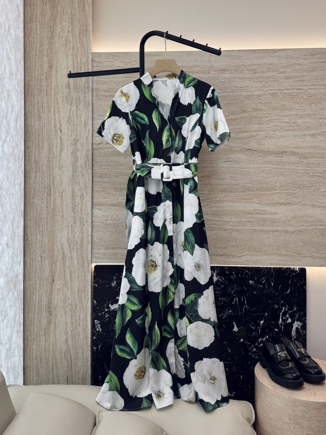 NO:319261,XF032# new dress V-neck camellia short-sleeved printed flowing long dress dress green SMLXLXXL,,skirts,T-shirt,alexander wang19860909XF032#新款连衣裙 V领 山茶花 短袖 印花飘逸长裙 连衣裙 绿色 SMLXLXXL,,skirts,T-shirt,alexander wang,Women's clothing