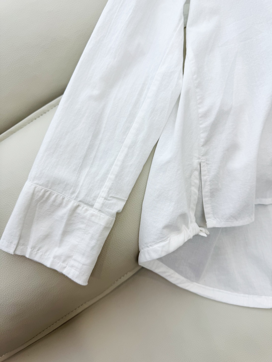 LL015#新款上衣。
100%棉 棉布老料防晒 超柔软 长袖棉上衣 三色 ML