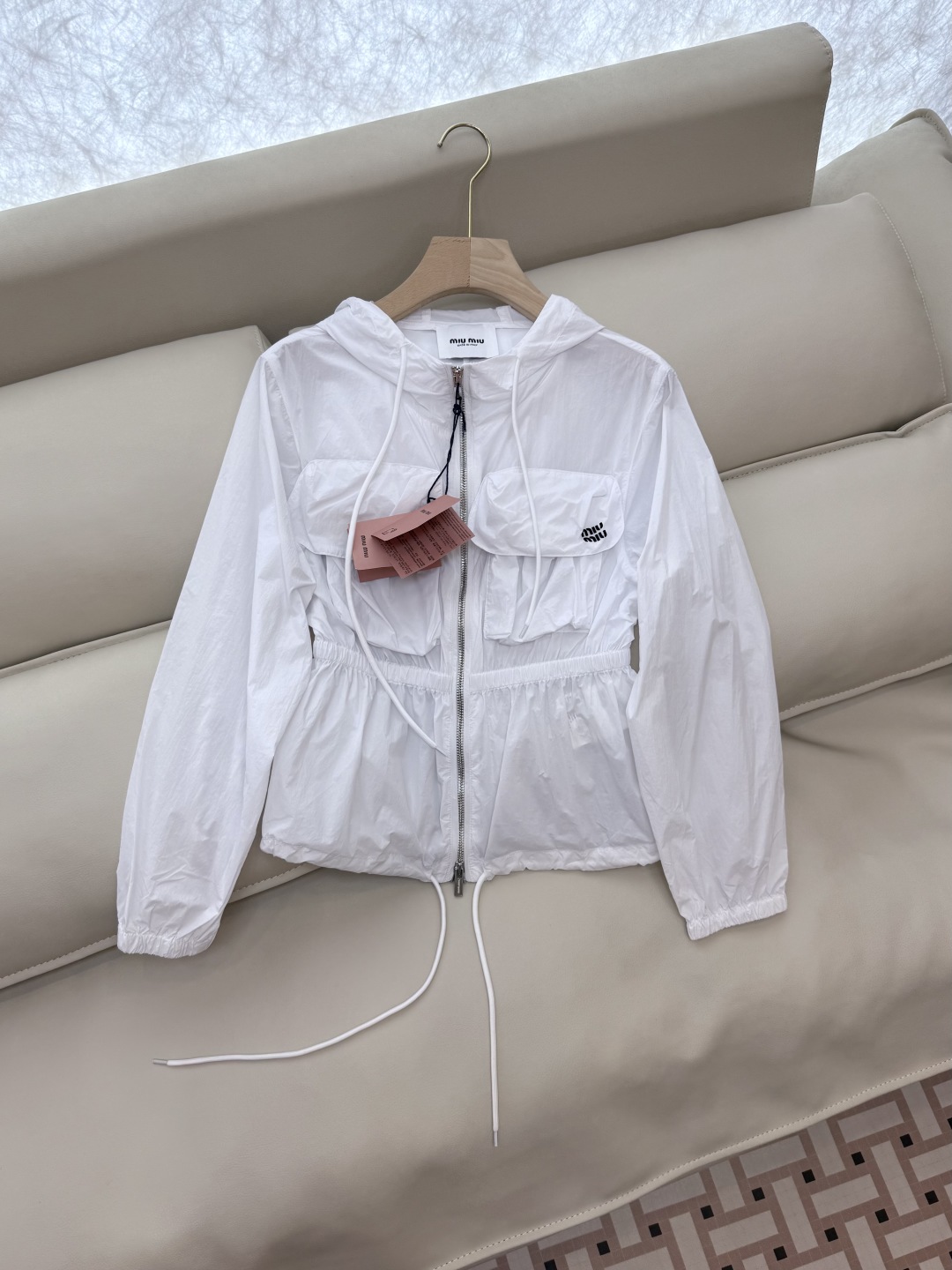 LF013#新款外套。
miu家 短款防晒长袖外套 三色 SML