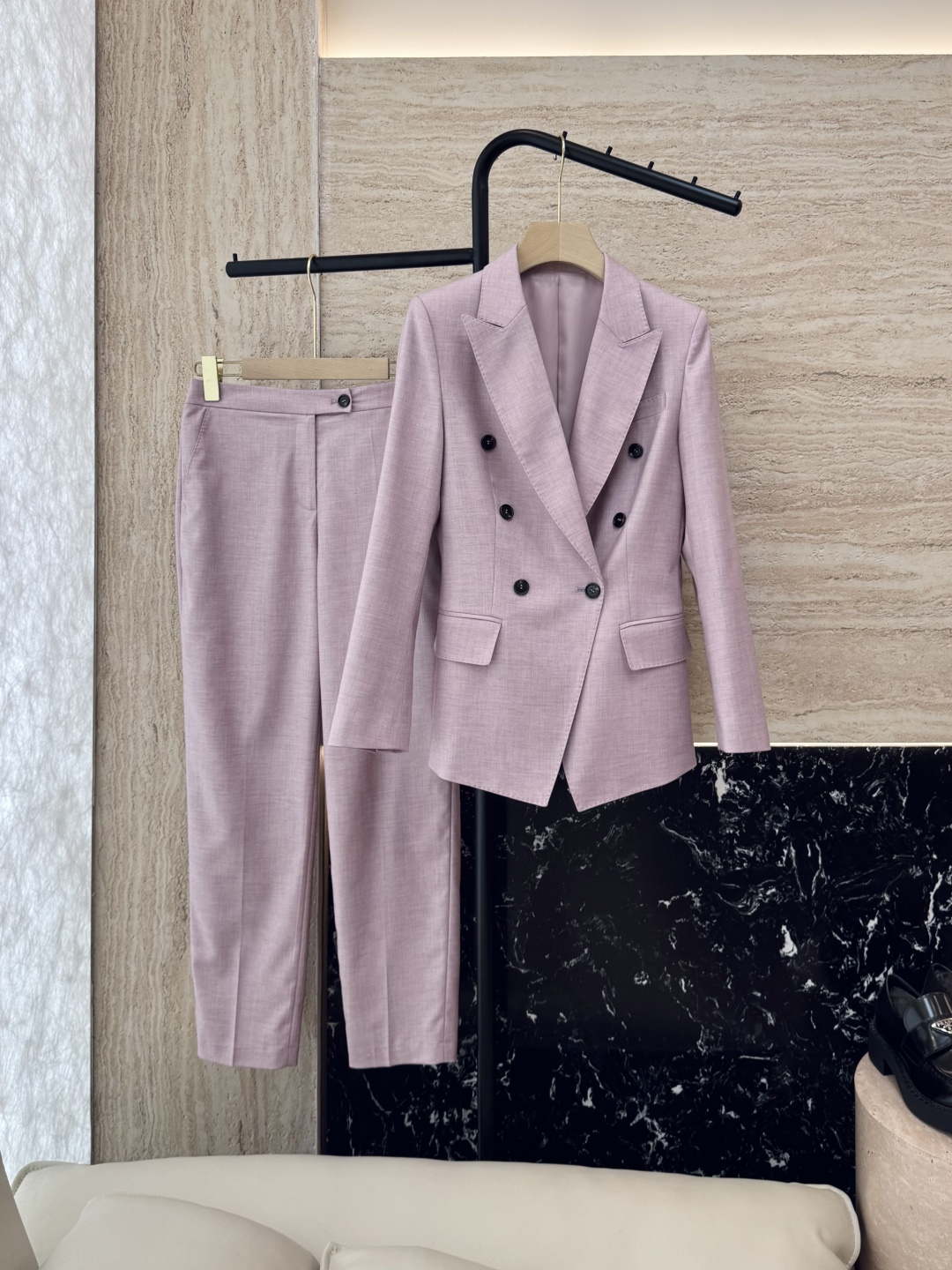NO:440765,LM011# new suit max 15 28 wool long-sleeved blazer trousers suit gray khaki pink SMLXL,,jackets & coats,business suit,alexander wang19860909LM011#新款套装 max 15麻 28羊毛 长袖西装外套长裤套装 灰色 卡其色 粉色 SMLXL,,jackets & coats,business suit,alexander wang,Women's clothing