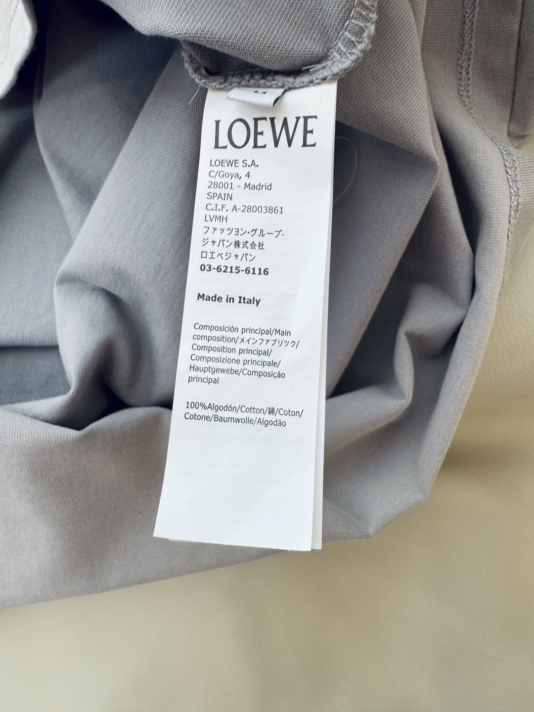 QG075#清仓特价‼️18S
Loewe 绣花字母logo 宽松 爆款短袖T恤 三色 SML