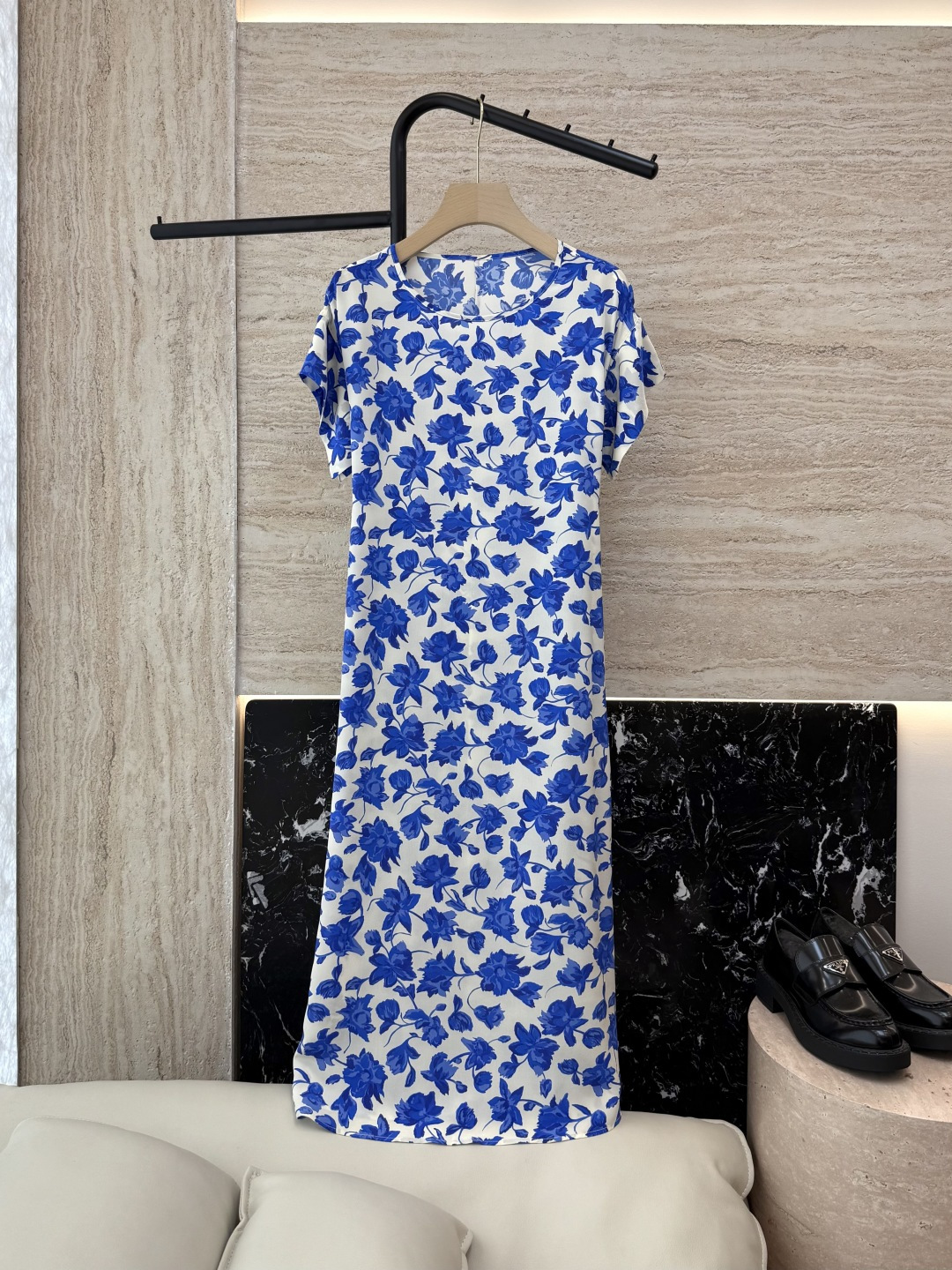 NO:418074,BS711# new dress max original single quality silk printed dress blue 36/38/40/42,,skirts,real silk,alexander wang19860909BS711#新款连衣裙 max 原单品质 真丝 印花连衣裙 蓝色 36/38/40/42,,skirts,real silk,alexander wang,Women's clothing