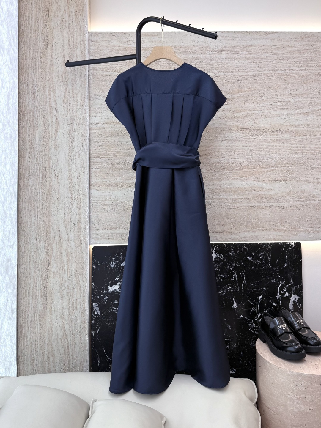 XF034#新款连衣裙💕配胸针 短袖 显瘦收腰短袖连衣裙 蓝色 SMLXLXXL