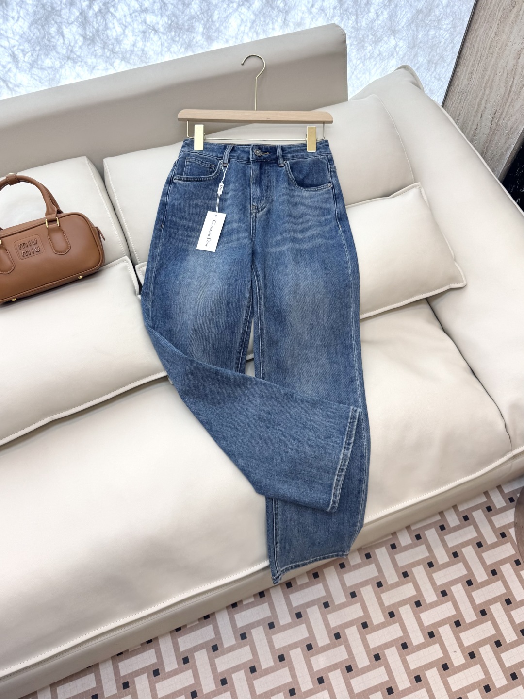 CX080#新款牛仔裤。
Dior 字母印花 牛仔棉显瘦牛仔裤 26-30码