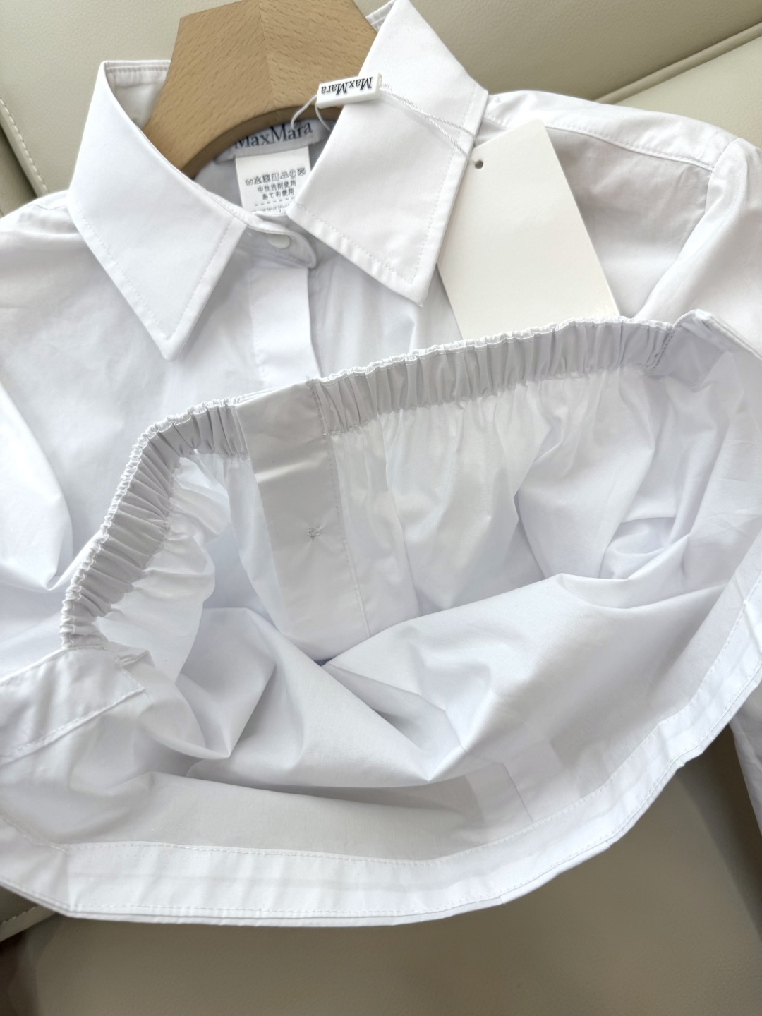 QG093#新款衬衫。
Max mara 长袖短款衬衫 黑色 白色 36/38/40
