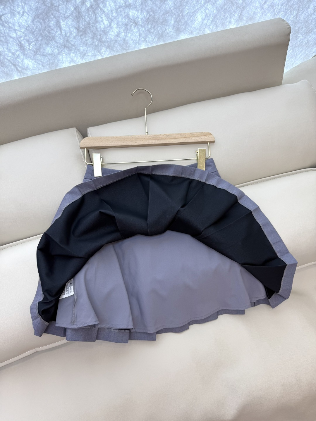 CY044#新款半裙。Miu miu 绣字母 百褶半裙 灰色 SML