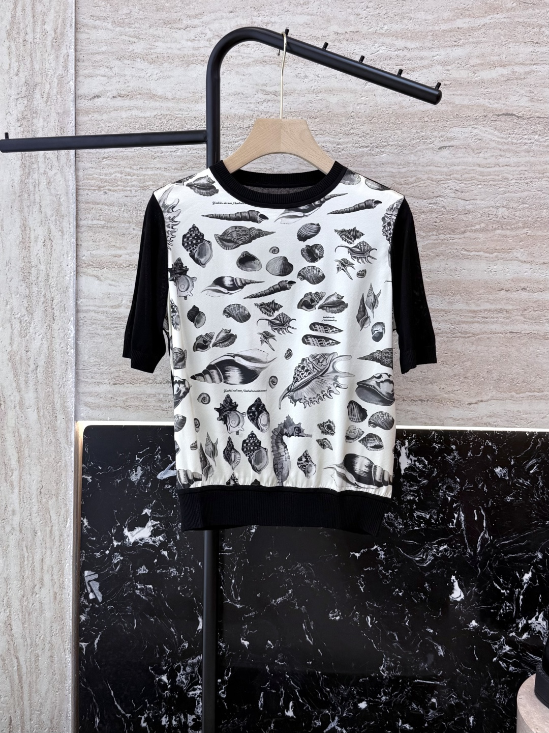 NO:331991,AD015# new knitted sweater H home silk printed spliced ​​silk knitted short-sleeved top MLXLXXL, T-shirt, real silk, alexander wang19860909AD015#新款针织衫 H家 真丝印花拼接丝针织短袖上衣 MLXLXXL,,T-shirt,real silk,alexander wang,Women's clothing