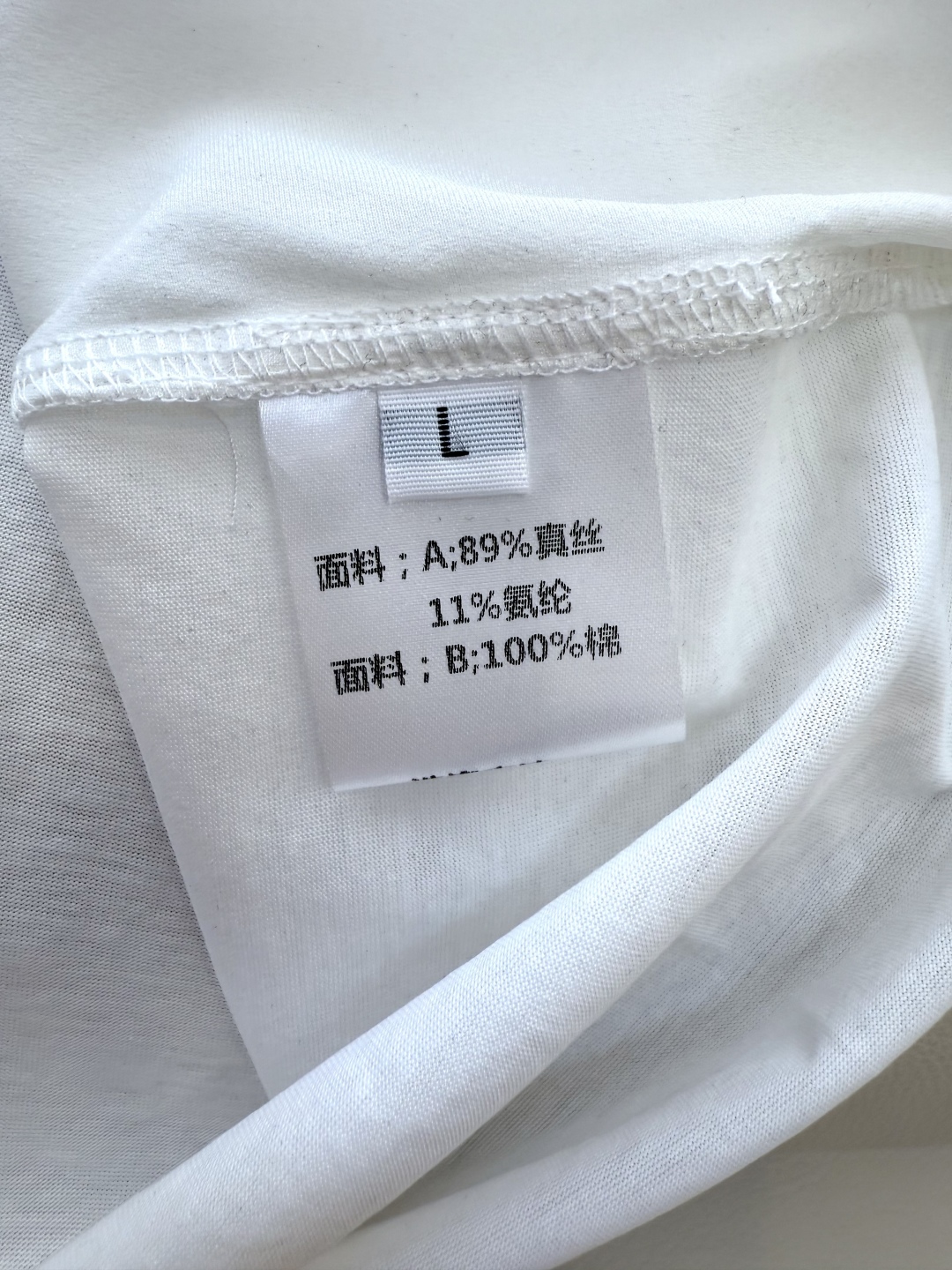 AD027#真丝T恤⚠️特价‼️
定制款 89% 真丝印花 短袖T恤 MLXLXXLXXXL