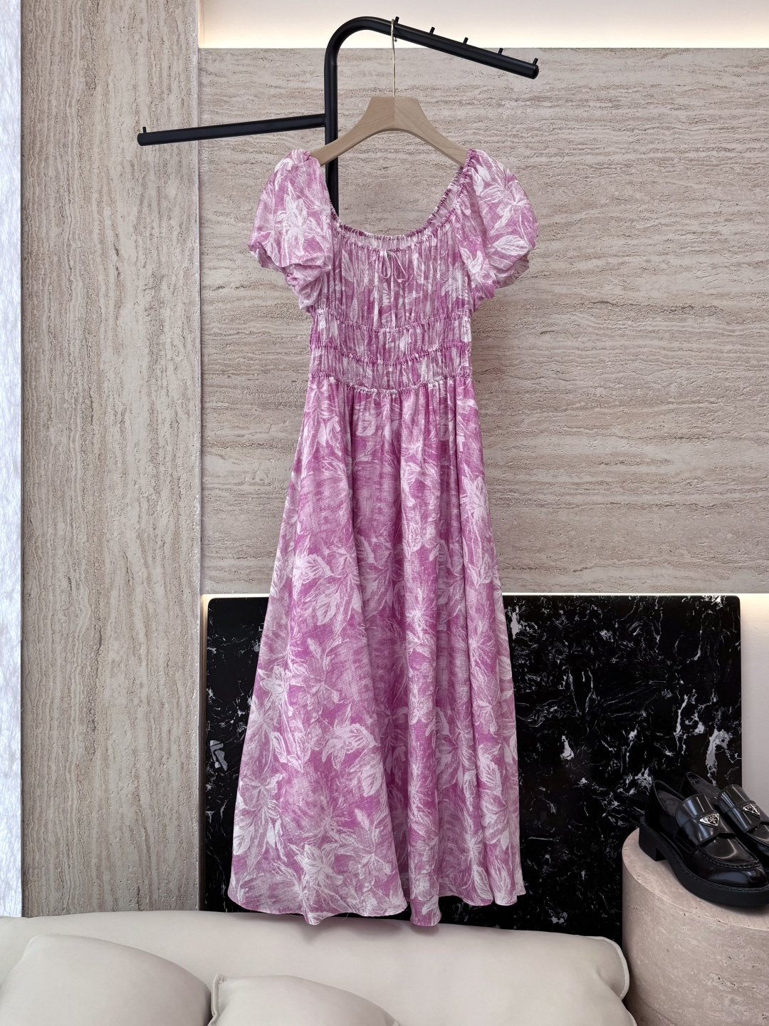 NO:334380,YM042# new dress Zim vacation style off-shoulder super slim Tennis short-sleeved printed dress Two colors SMLXL,,skirts,T-shirt,alexander wang19860909YM042#新款连衣裙 Zim 度假风 露肩 超级显瘦 天丝 短袖印花连衣裙 两色 SMLXL,,skirts,T-shirt,alexander wang,Women's clothing