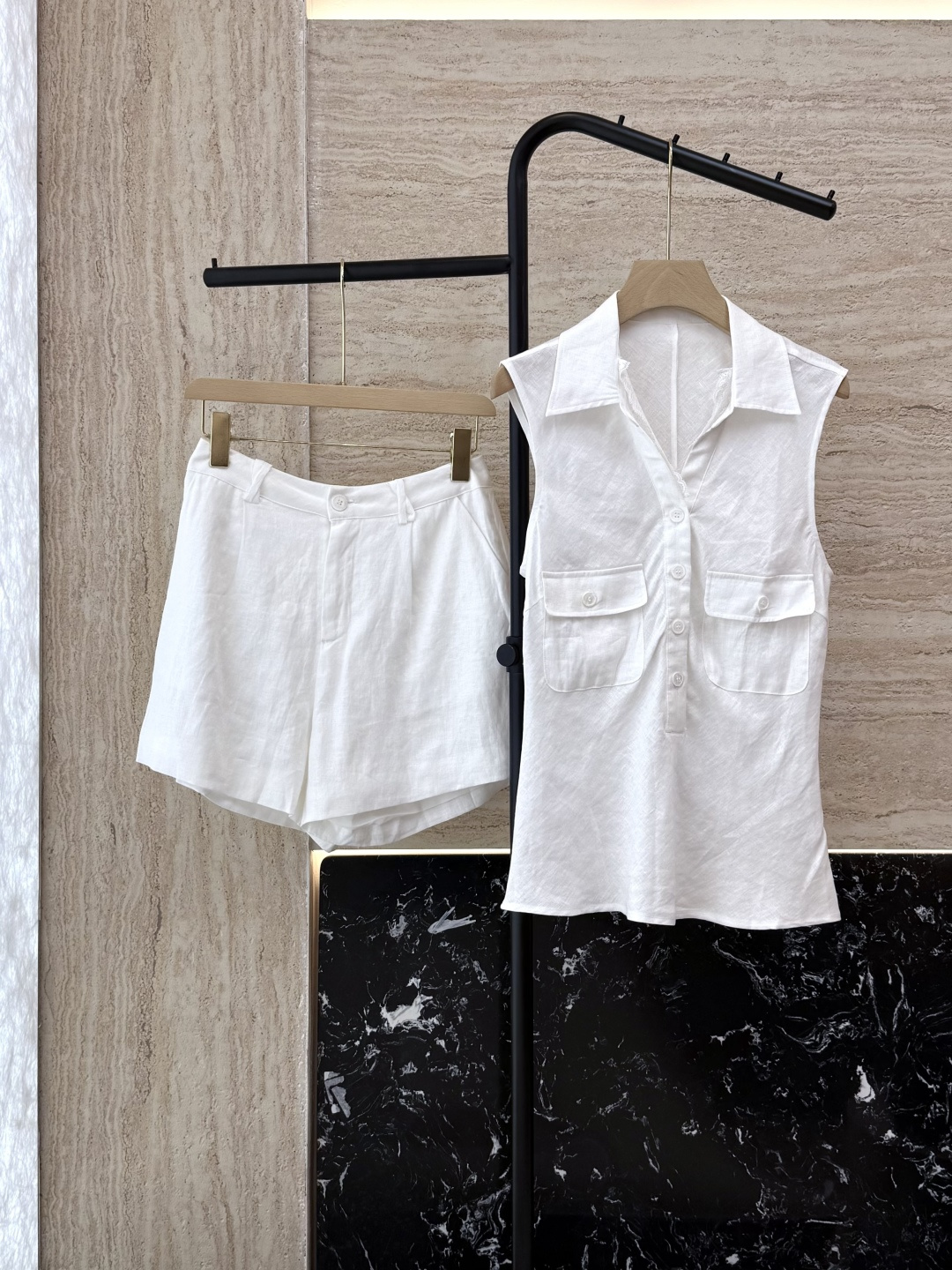 NO:334375,YM048# new style set linen lace sleeveless top short sleeve set white pink SMLXL,,T-shirt,alexander wang19860909YM048#新款套装 亚麻 蕾丝边 无袖上衣短袖 套装 白色 粉色 SMLXL,,T-shirt,alexander wang,Women's clothing