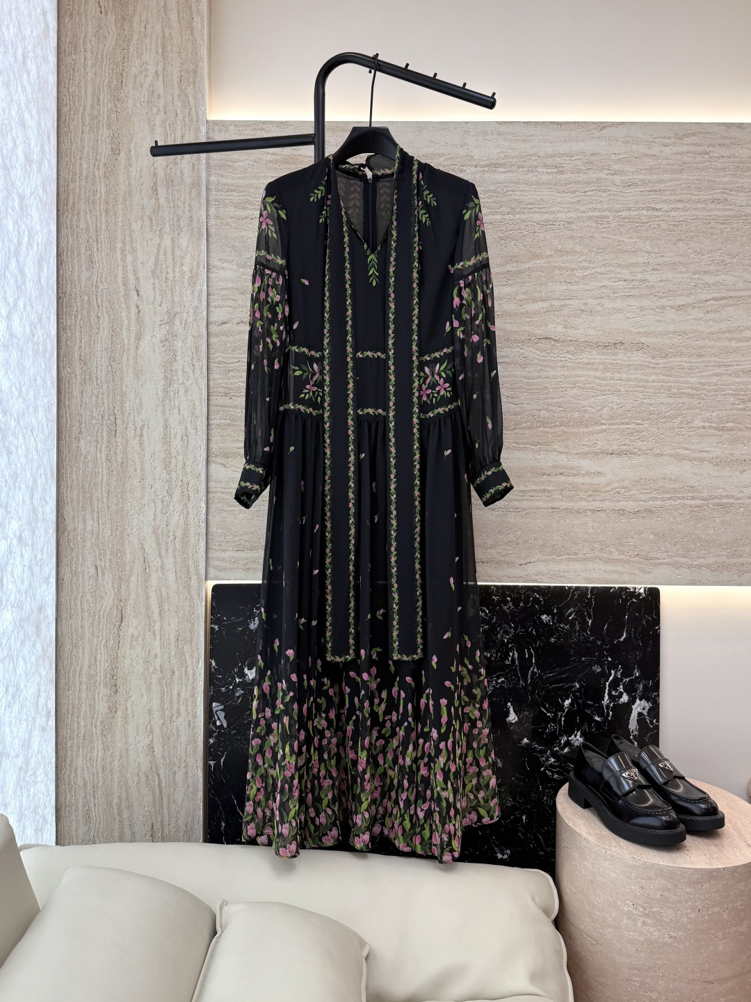 NO:411894,XF041# new dress with long sleeve positioning print waist-hugging dress SMLXLXXL,,skirts,alexander wang19860909XF041#新款连衣裙 长袖定位印花 收腰 连衣裙 SMLXLXXL,,skirts,alexander wang,Women's clothing