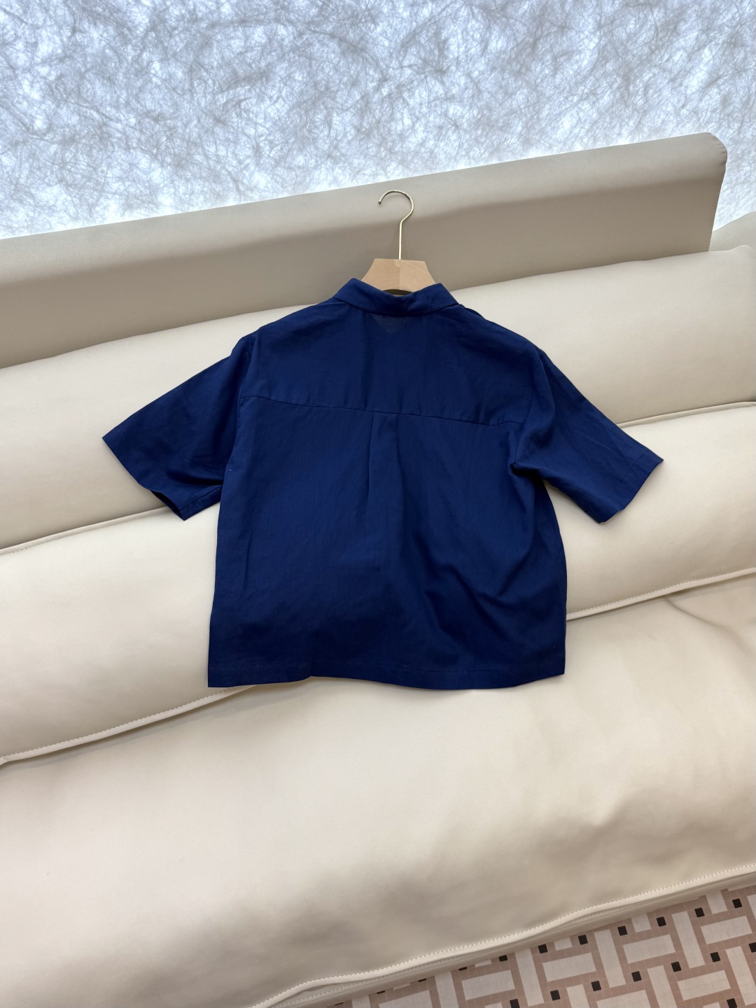 CY055#新款衬衫。
POLO 刺绣logo 短袖 100% 亚麻 衬衫 三色 SML