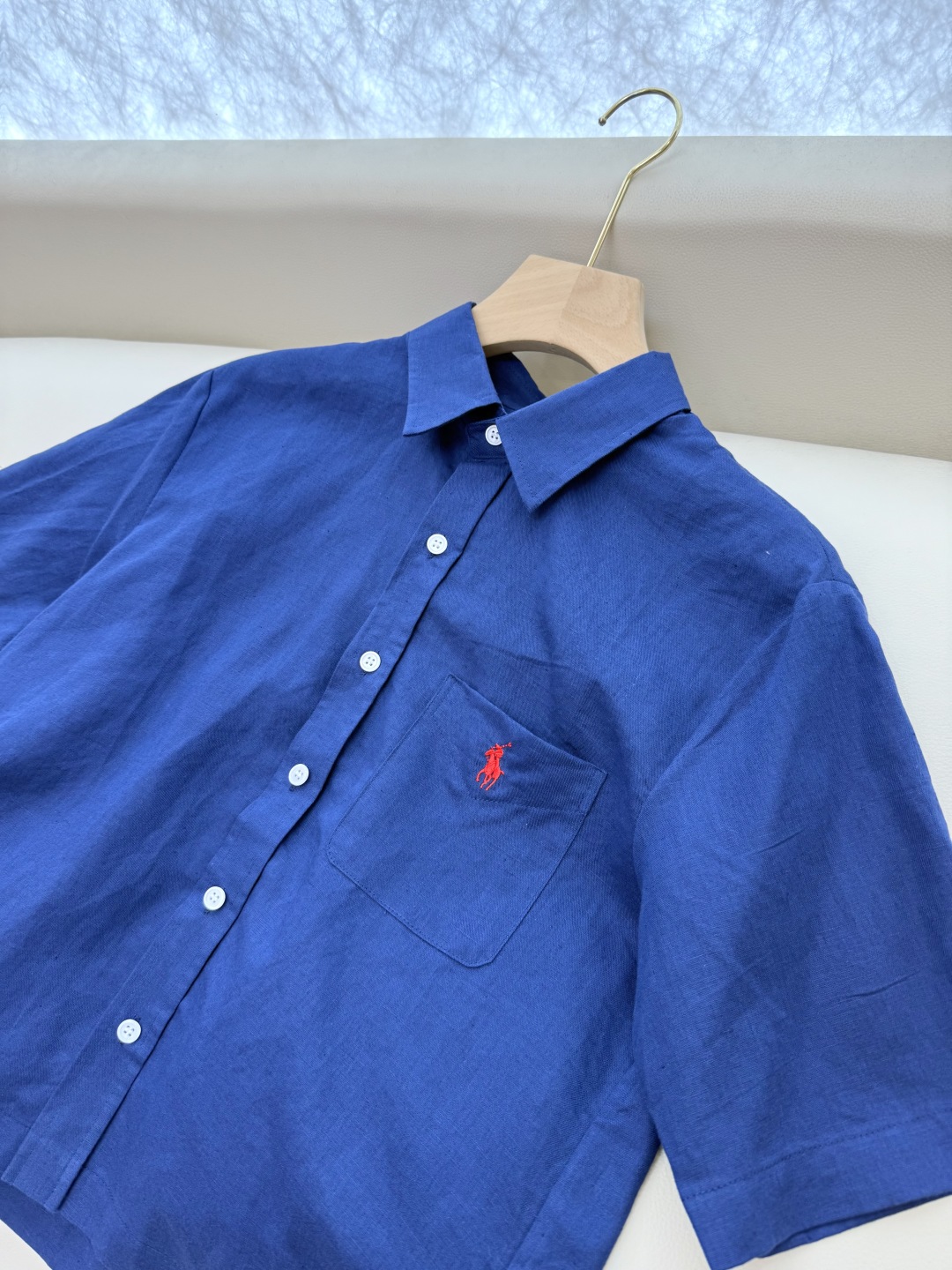 CY055#新款衬衫。
POLO 刺绣logo 短袖 100% 亚麻 衬衫 三色 SML