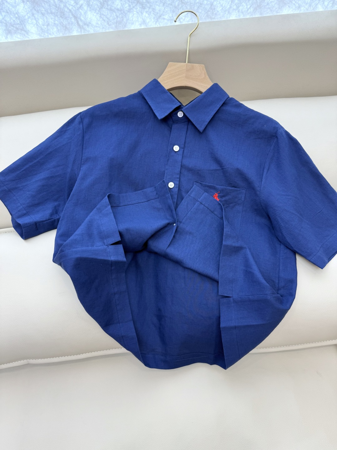 CY055#新款衬衫。
POLO 刺绣logo 短袖 100% 亚麻 衬衫 三色 SML