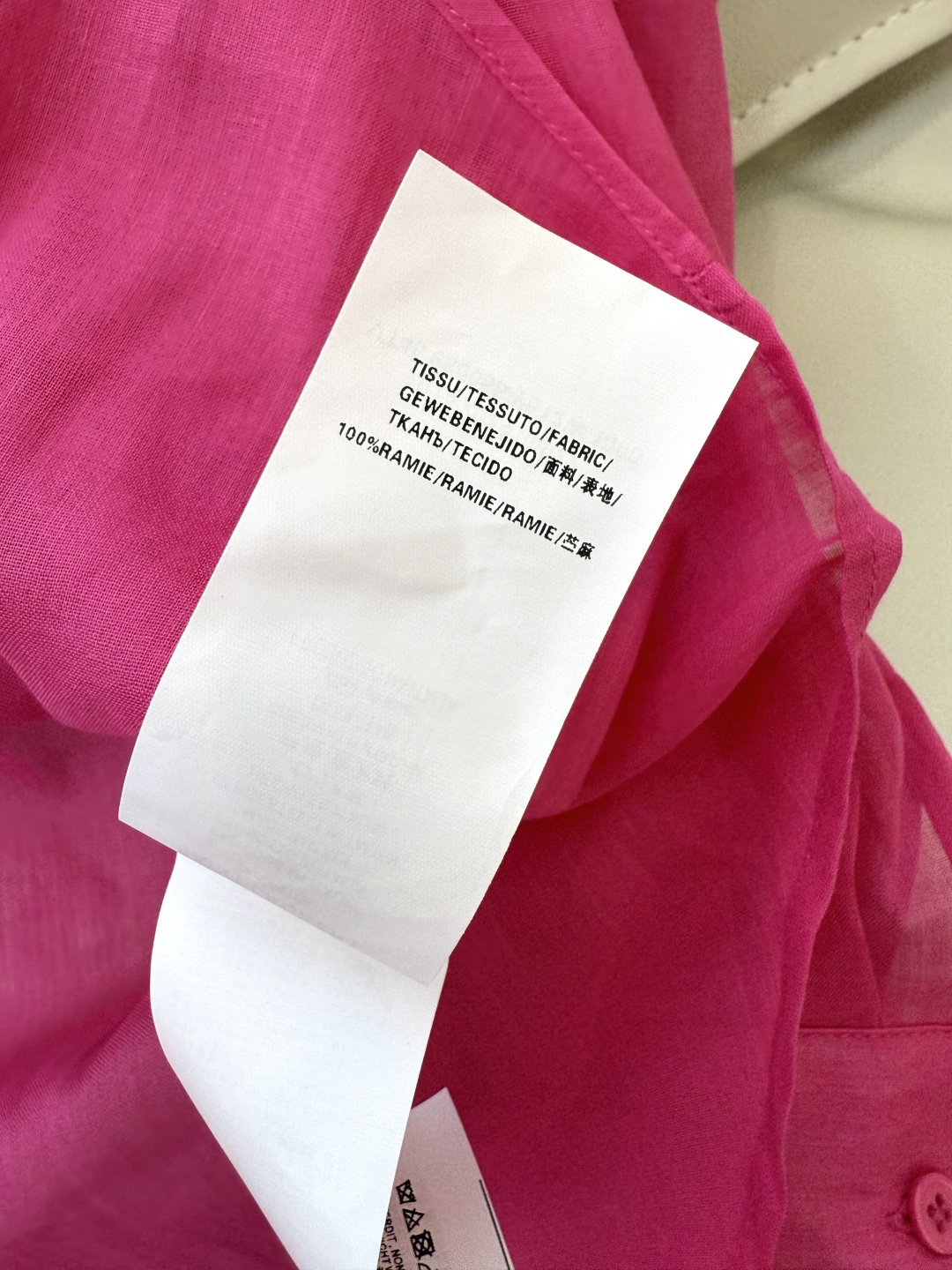 CY056#新款衬衫。
YSL 字母绣花 长袖防晒100% 苎麻长袖衬衫 四色 SML