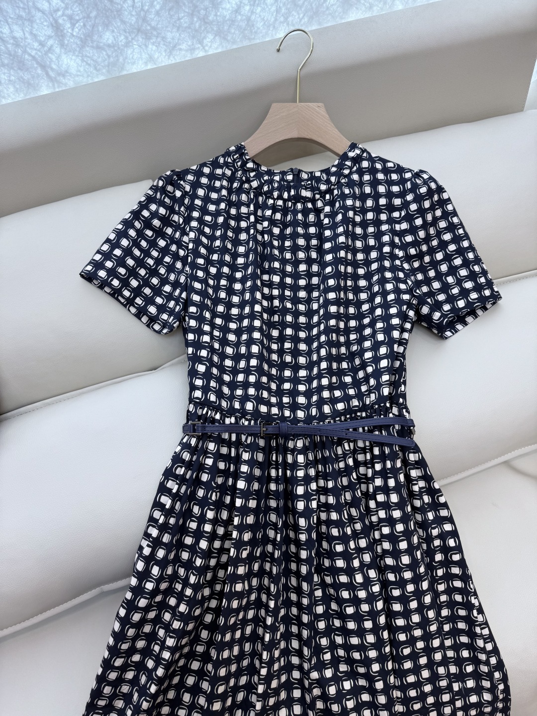 BS807#新款连衣裙。
max mara 100% 棉 几何图形印花 短袖连衣裙 S-XL 