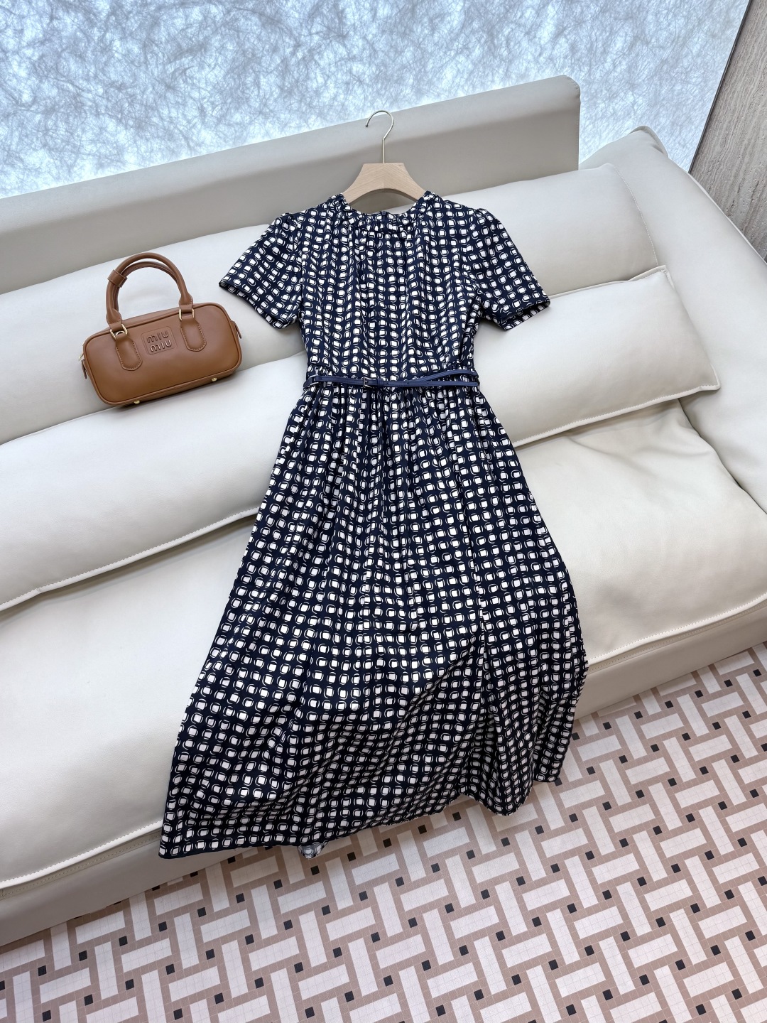 BS807#新款连衣裙。
max mara 100% 棉 几何图形印花 短袖连衣裙 S-XL 