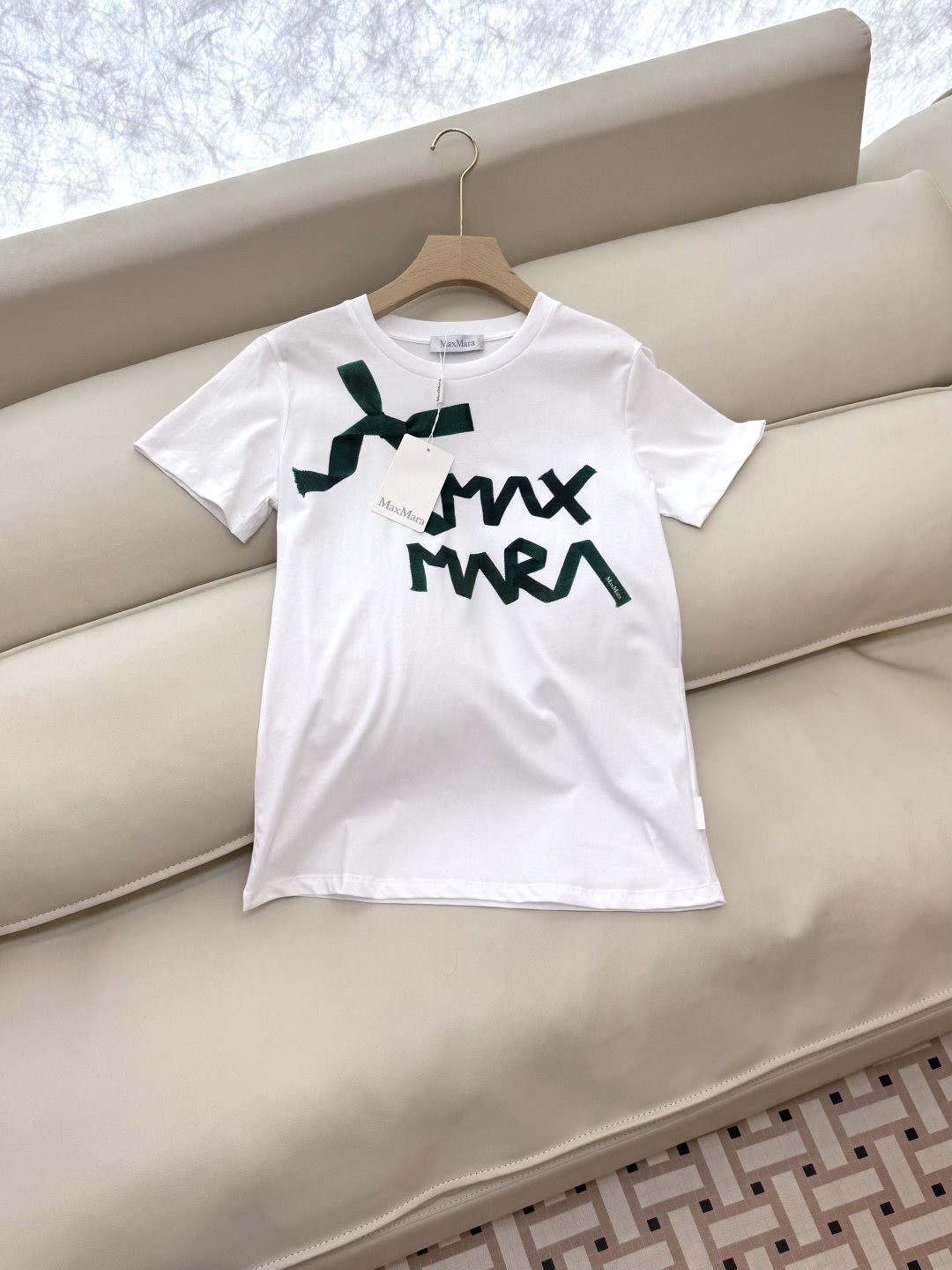 QG0105#新款T恤。
max 字母印花 短袖T恤 黑色 绿色 SML