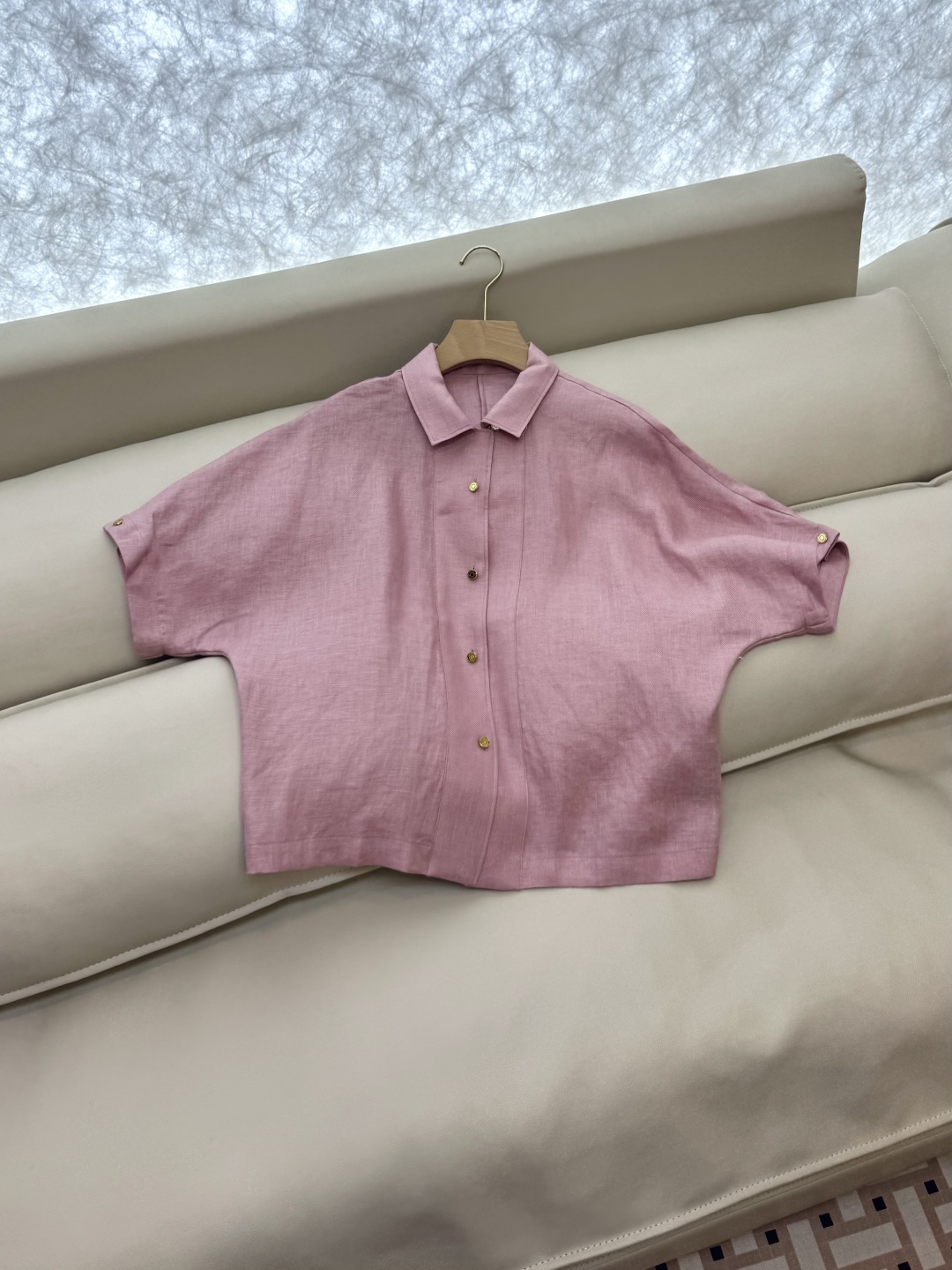 BS0917#新款衬衫。
L% 亚麻 短袖宽松款 衬衫 粉色 白色 36/38/40/42 