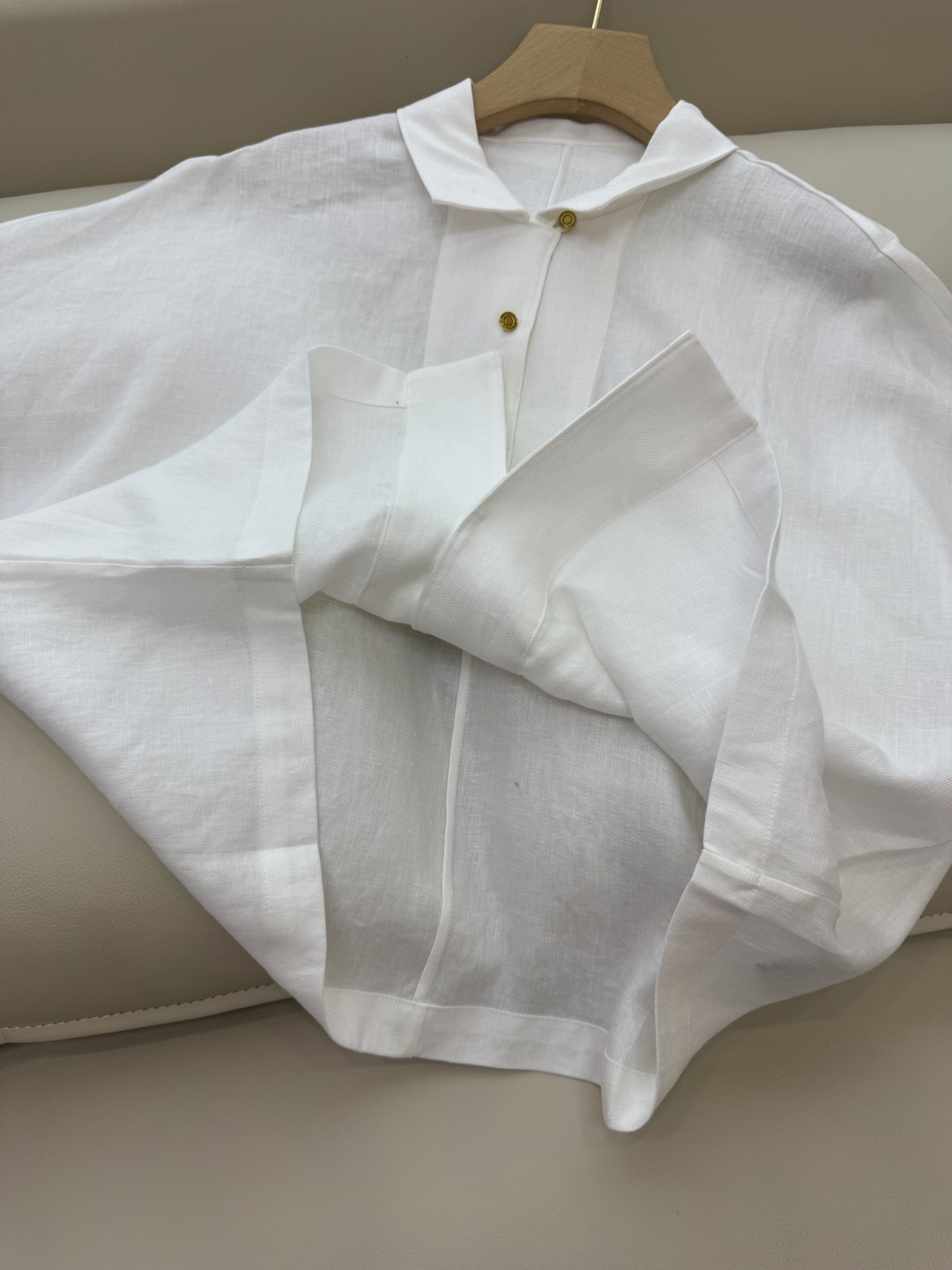 BS0917#新款衬衫。
L% 亚麻 短袖宽松款 衬衫 粉色 白色 36/38/40/42 