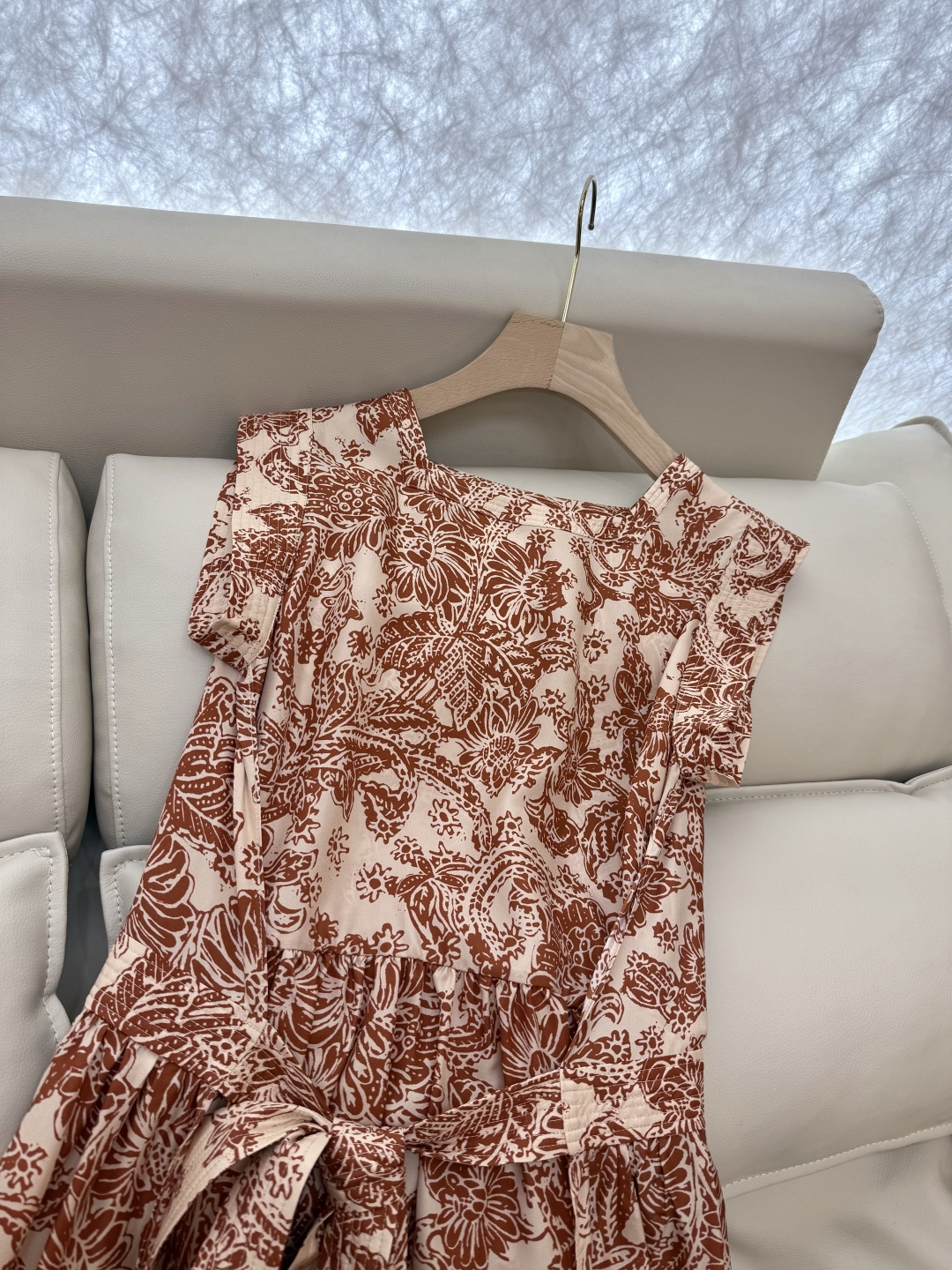 BS0353#新款连衣裙。
LP 精品 100% 真丝斜纹丝印花显瘦缠绕式真丝连衣裙 橙色 36/38/