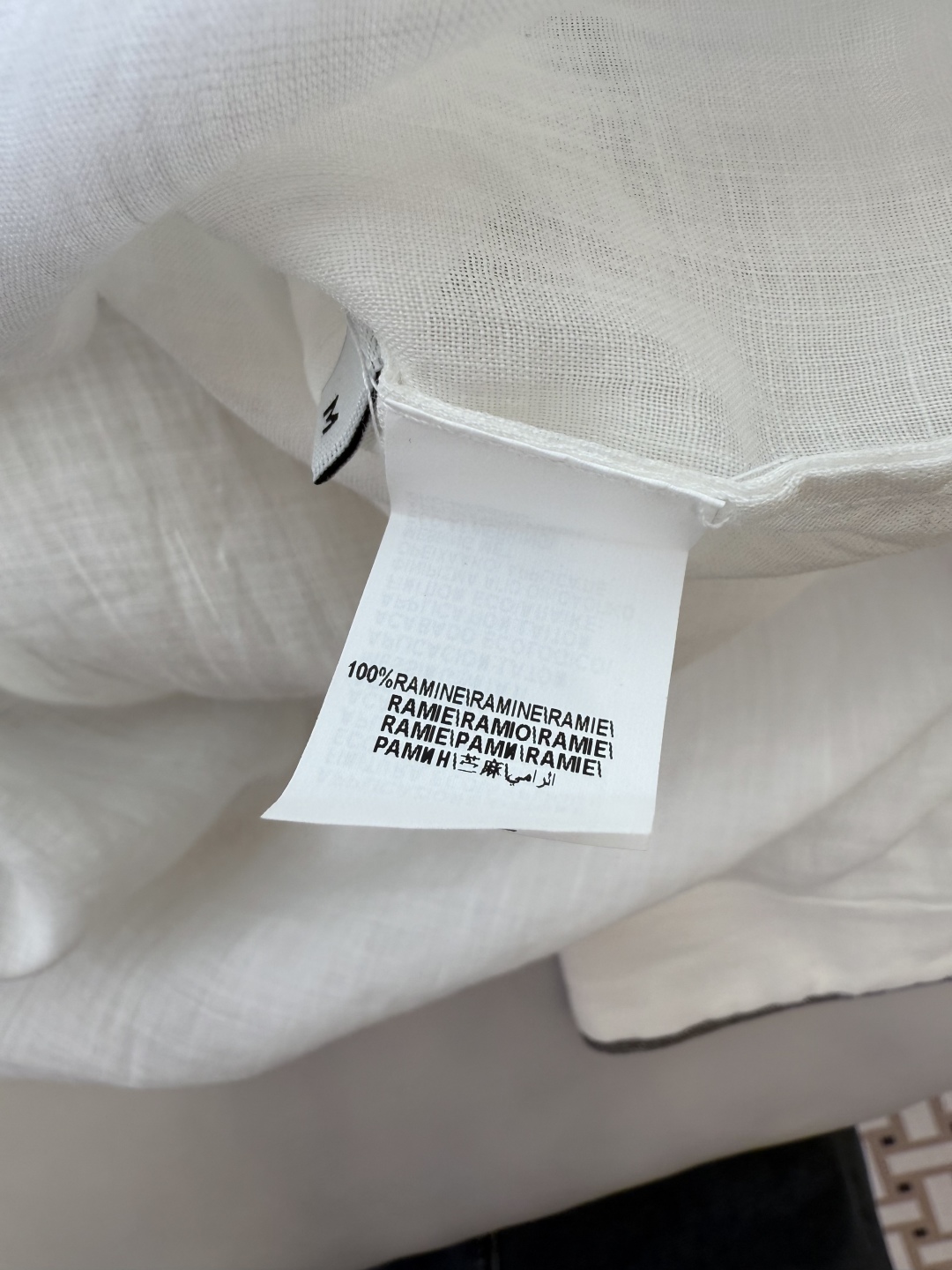 LZ25048#新款衬衫。
BC 100% 苎麻 长袖链条装饰衬衫 白色 SML