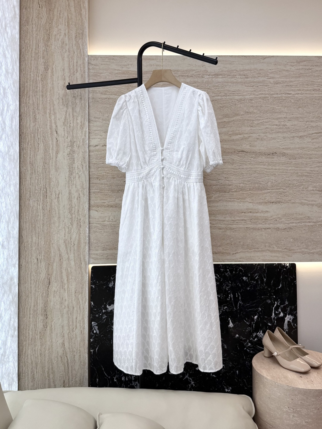 NO:429206,YJT007# Dress DVF Embroidery V-neck White Embroidery Dress 2/4/6/8,,skirts,alexander wang19860909YJT007#连衣裙 DVF 刺绣花 V领白色 绣花 连衣裙 2/4/6/8,,skirts,alexander wang,Women's clothing