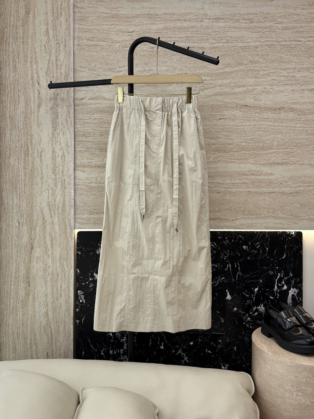 NO:431359,LZ24021# BC super hot product heavy industry beads decoration long skirt black apricot beige SML, skirts, alexander wang19860909LZ24021# BC 超级爆款 重工珠片装饰 长半裙 黑色 杏色 米色 SML,,skirts,alexander wang,Women's clothing