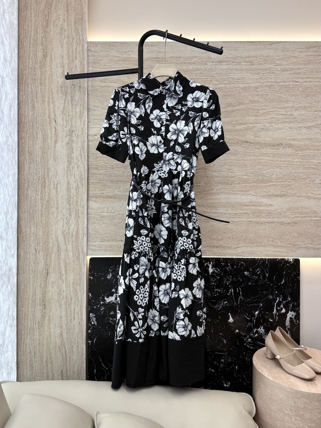 NO:434070,FL004# max silk top watermark silk flowers dress 36/38/40/42,,skirts,real silk,alexander wang19860909FL004# max 真丝 顶级水印真丝花朵 连衣裙 36/38/40/42,,skirts,real silk,alexander wang,Women's clothing