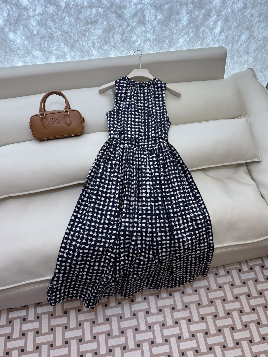 BS272#新款连衣裙。
max mara 100% 棉 几何图形印花无袖连衣裙 36/38/40/42