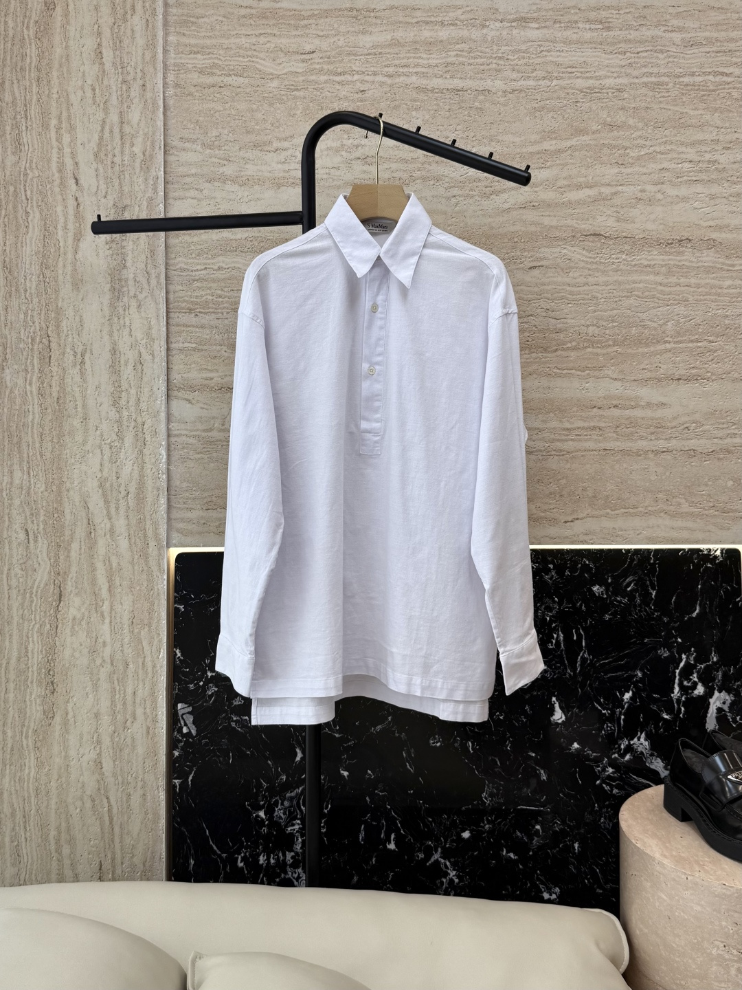 NO:436769,T049# max 70 hemp long-sleeved loose shirt white SML,,shirts,alexander wang19860909T049# max 70 麻 长袖宽松款衬衫 白 SML,,shirts,alexander wang,Women's clothing