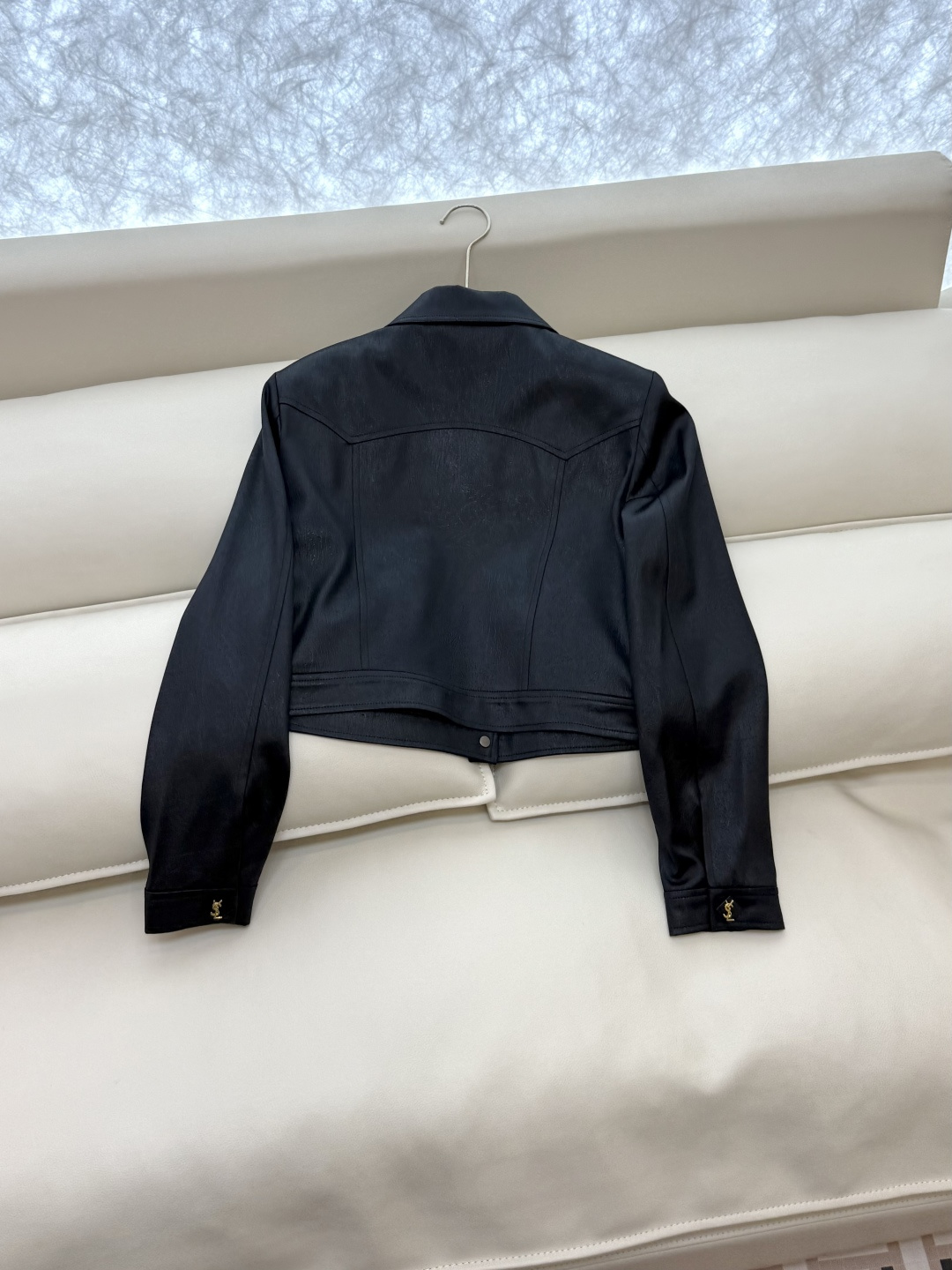 XZ0107#新款外套🌾YSL 100% 醋酸 提花 长袖外套 黑色 白色SMLXL