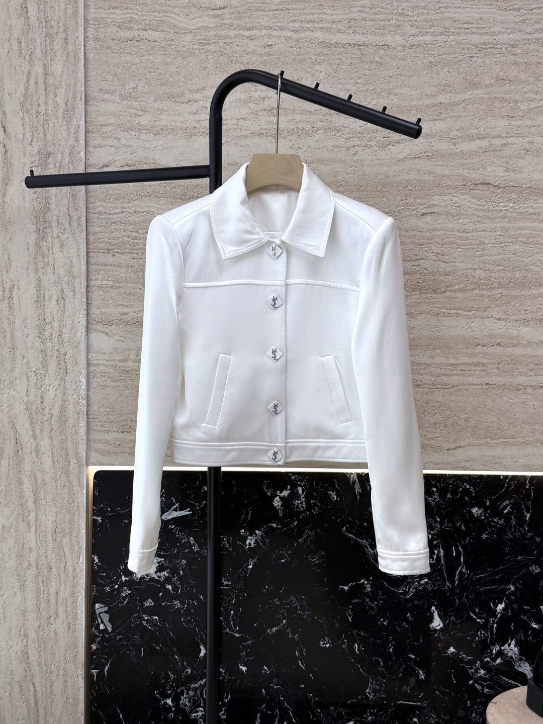 NO:437329,XZ0107# new jacket YSL acetic acid jacquard long-sleeved jacket black white SMLXL, saint laurent,jackets & coats,alexander wang19860909XZ0107#新款外套 YSL 醋酸 提花 长袖外套 黑色 白色SMLXL,,saint laurent,jackets & coats,alexander wang,Women's clothing