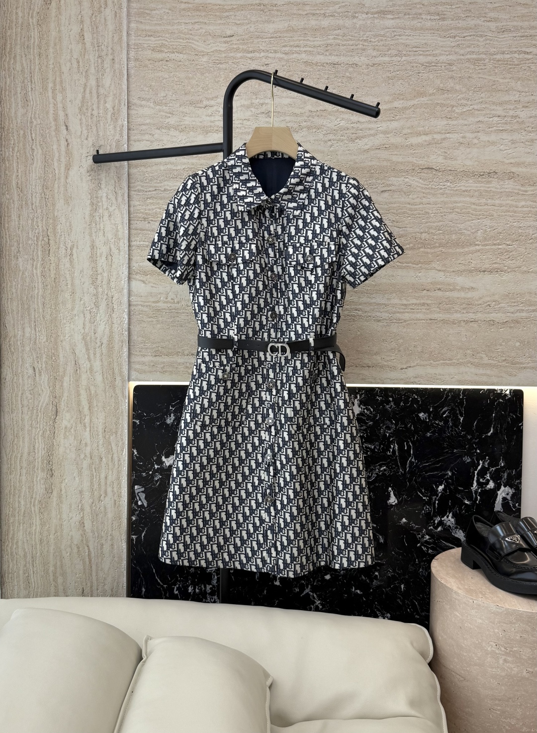 NO:437327,XZ0101# new dress Dior letter presbyterian jacquard short-sleeved dress SMLXL,,dior,skirts,T-shirt,alexander wang19860909XZ0101#新款连衣裙 Dior 字母老花 提花 短袖连衣裙 SMLXL,,dior,skirts,T-shirt,alexander wang,Women's clothing