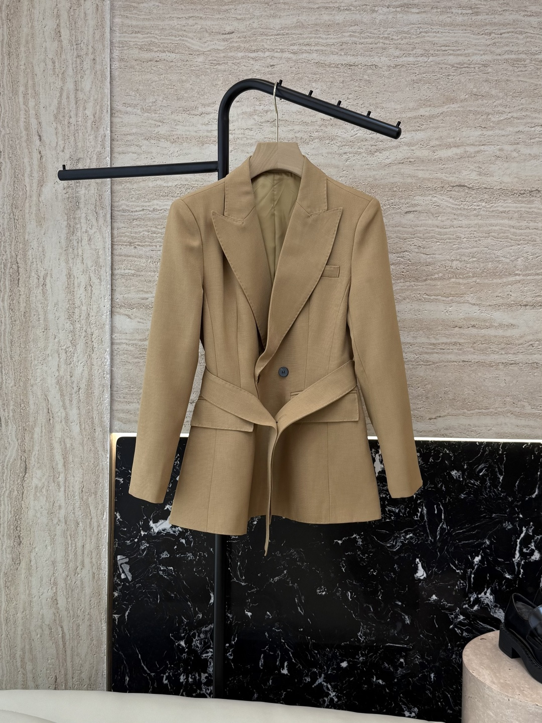 NO:438286,T080# 60 Wool Long Sleeve Two-Buckled Slim Suit Jacket Khaki SMLXL,,jackets & coats,business suit,alexander wang19860909T080# 60 羊毛 长袖两粒扣 修身西装外套 卡其色 SMLXL,,jackets & coats,business suit,alexander wang,Women's clothing