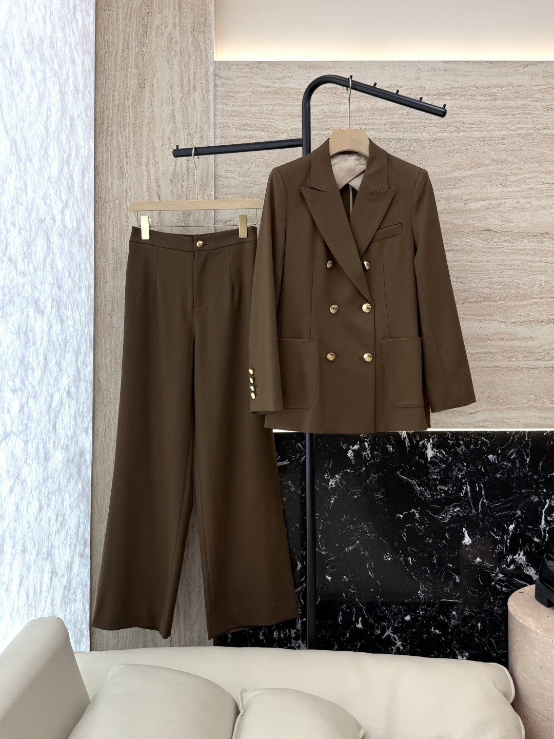 NO:442806,TF074# new suit Max mara 60 linen long sleeve suit jacket trousers suit brown 36/38/40/42,,tom ford,jackets & coats,business suit,alexander wang19860909TF074#新款套装 Max mara 60麻 长袖西装外套 长裤 套装 咖色 36/38/40/42,,tom ford,jackets & coats,business suit,alexander wang,Women's clothing