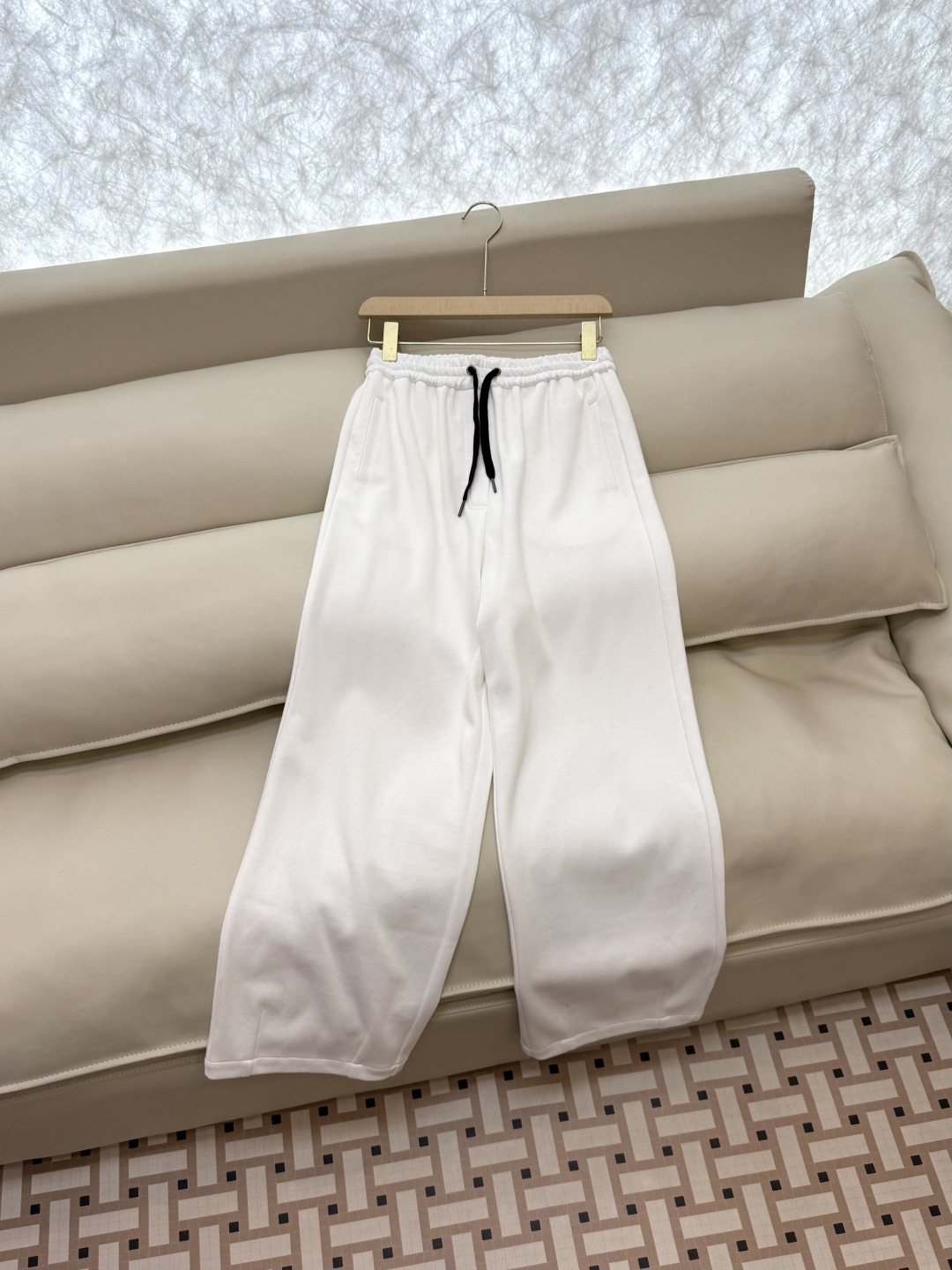 LZ25059#新款套装🌾BC 80%棉 休闲风 长袖带帽外套➕长裤套装 深灰色 白色 SML