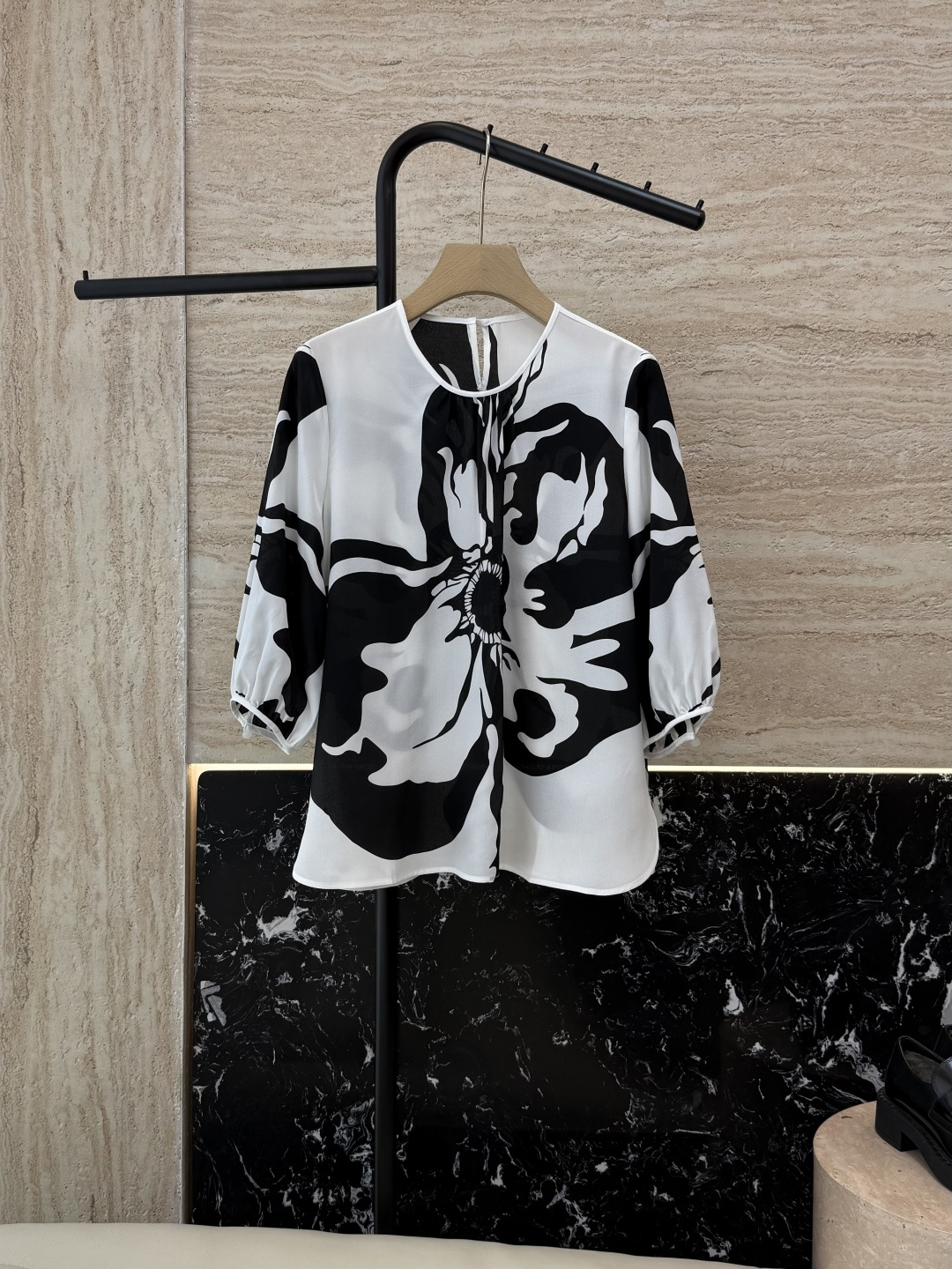 NO:450724,BS957# new top max black and white print thickened silk quarter sleeve top SMLXL, real silk, alexander wang19860909BS957#新款上衣 max 黑白印花 加厚真丝七分袖上衣 SMLXL,,real silk,alexander wang,Women's clothing