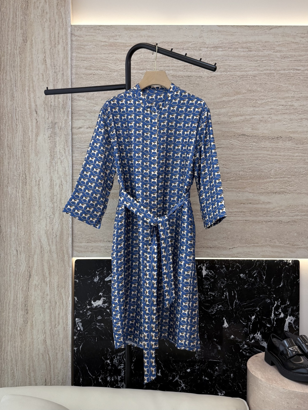 NO:450696,BS959# new dress Max silk twill silk print quarter-sleeved dress 36/38/40/42,,skirts,real silk,alexander wang19860909BS959#新款连衣裙 Max 真丝 斜纹真丝印花七分袖连衣裙 36/38/40/42,,skirts,real silk,alexander wang,Women's clothing