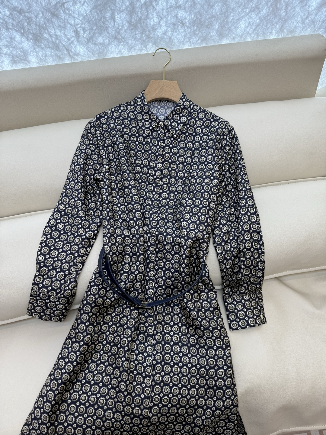 BS963#新款连衣裙💕Max 配腰带 100% 斜纹真丝印花 长袖 连衣裙 黑色 蓝色 36/38/4