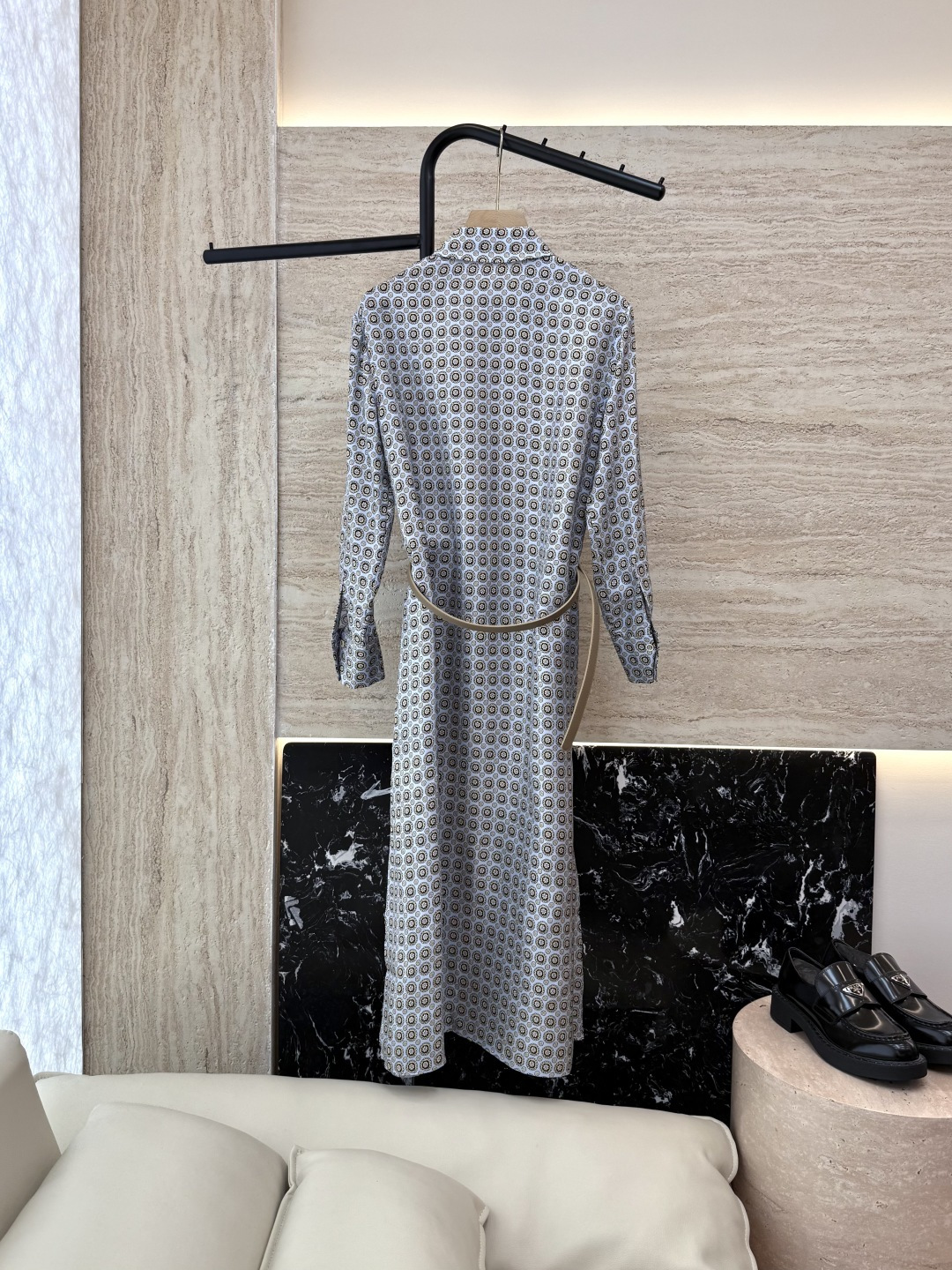 BS963#新款连衣裙💕Max 配腰带 100% 斜纹真丝印花 长袖 连衣裙 黑色 蓝色 36/38/4