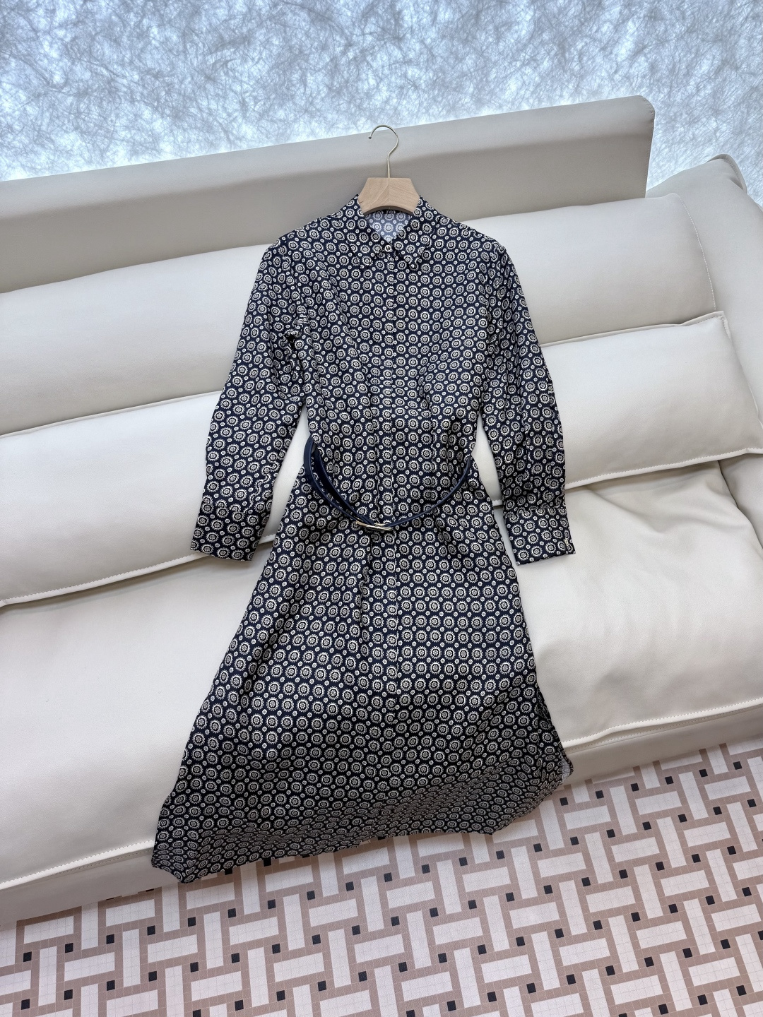 BS963#新款连衣裙💕Max 配腰带 100% 斜纹真丝印花 长袖 连衣裙 黑色 蓝色 36/38/4