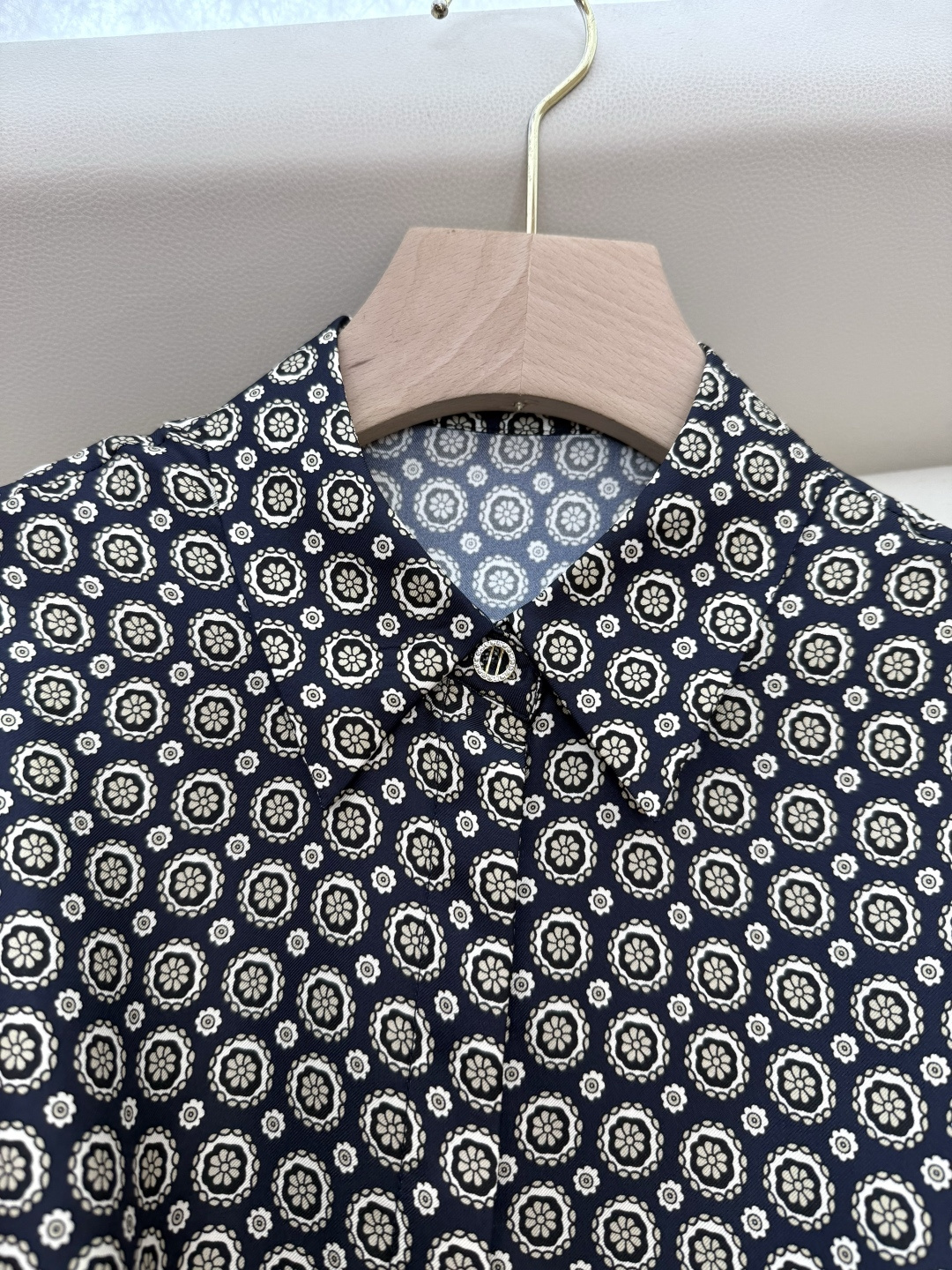 BS963#新款连衣裙💕Max 配腰带 100% 斜纹真丝印花 长袖 连衣裙 黑色 蓝色 36/38/4