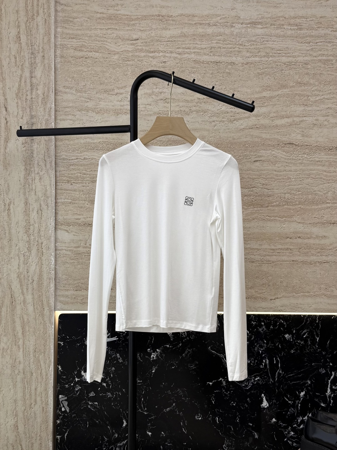 NO:466124,CX0135# new base shirt Loewe long-sleeved stretch base top Multicolor SML, loewe, alexander wang19860909CX0135#新款打底衫 Loewe 长袖弹力打底上衣 多色 SML,,loewe,alexander wang,Women's clothing