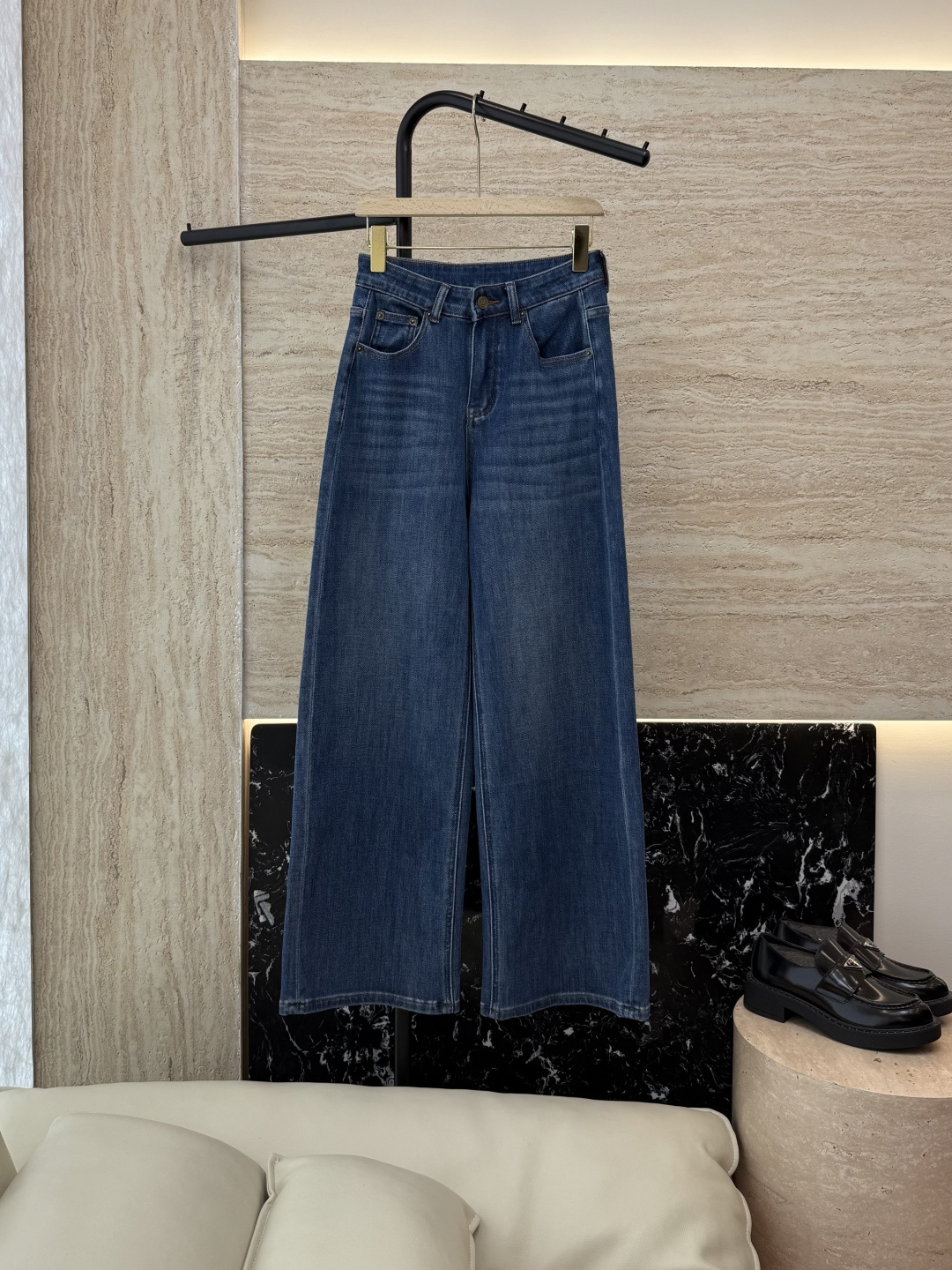 NO:466067,CX0128# new style jeans P Fendi letter embroidery denim cotton slim jeans blue size 26-30, fendi, jeans, alexander wang19860909CX0128#新款牛仔裤P Fendi 字母刺绣 牛仔棉显瘦牛仔裤 蓝色 26-30码,,fendi,jeans,alexander wang,Women's clothing