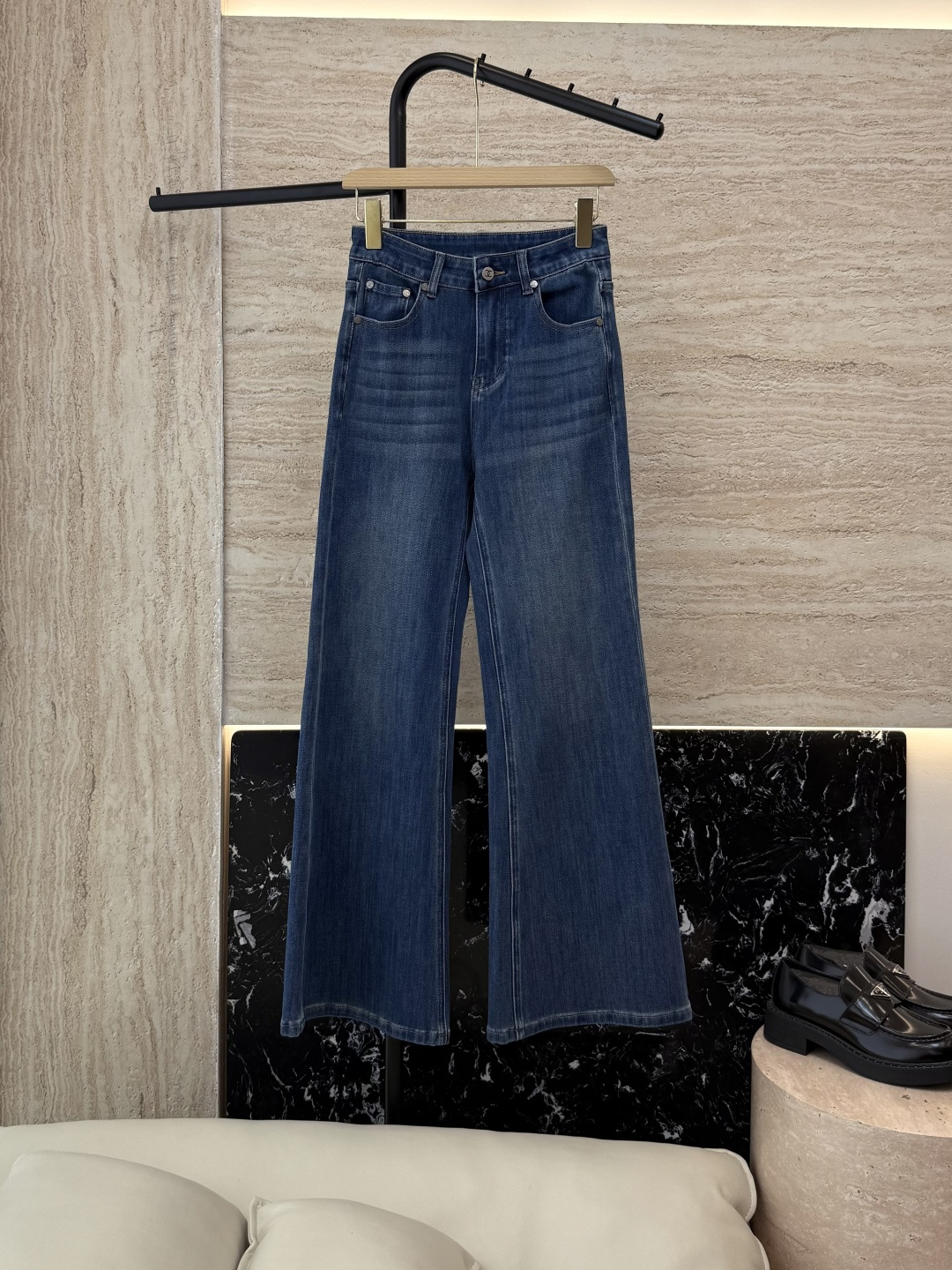 NO:466083,CX0126# new style jeans CH Xiaoxiang letter embroidery denim cotton slim jeans size 26-30, jeans, alexander wang19860909CX0126#新款牛仔裤 CH小香 字母刺绣 牛仔棉显瘦牛仔裤 26-30码,,jeans,alexander wang,Women's clothing