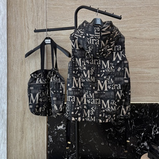 M309-YH#新款驼绒服⚠️🌾 Max拉链款 48% 骆驼绒 4%桑蚕丝 进口面料 骆驼绒棉服 两面穿 驼色 黑色 M309-YH#新款驼绒服⚠️🌾 Max拉链款 48% 骆驼绒 4%桑蚕丝 进口面料 骆驼绒棉服 两面穿 驼色 黑色